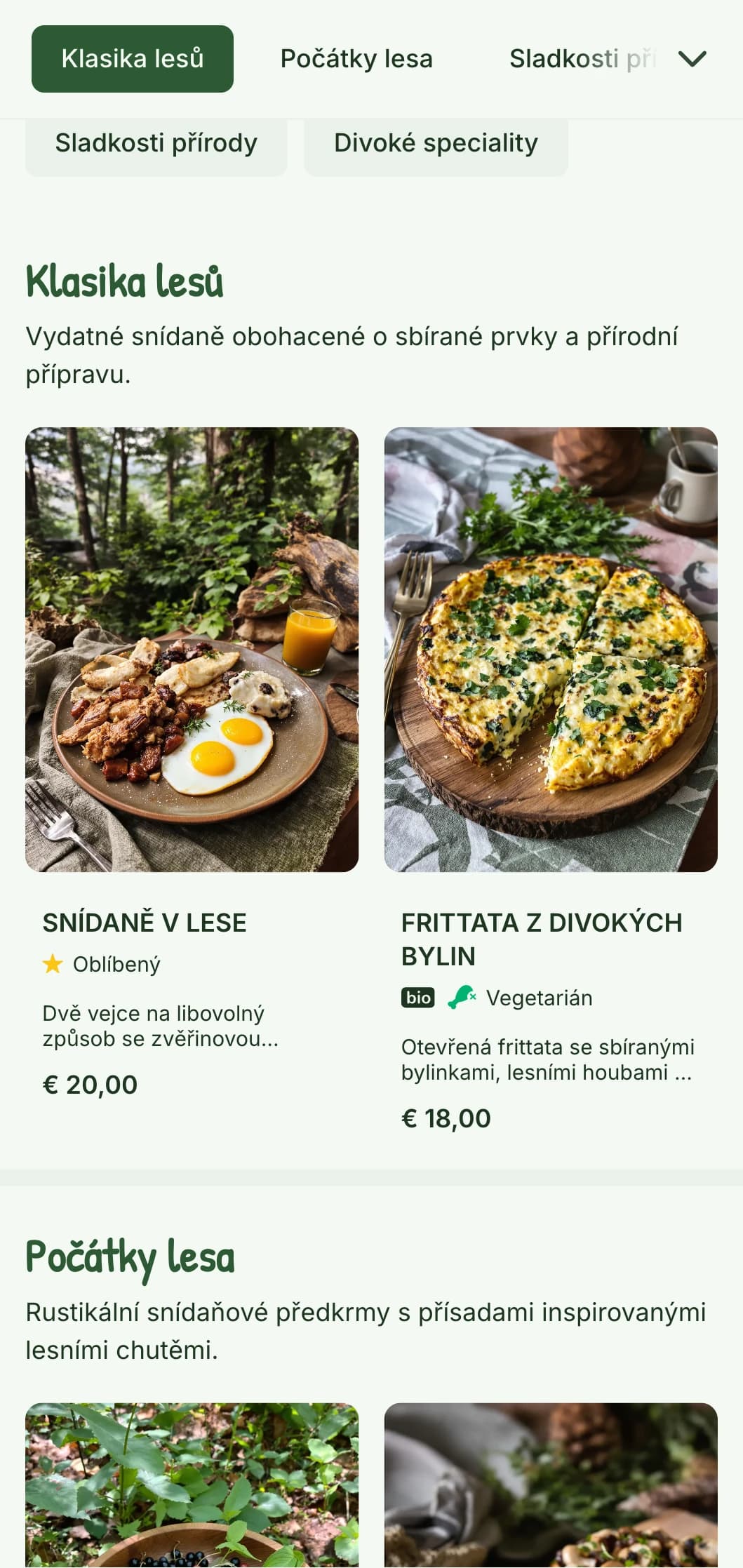 Rustikální snídaně s prvky ze sbírek a přírodní prezentací inspirovanou lesní estetikou.