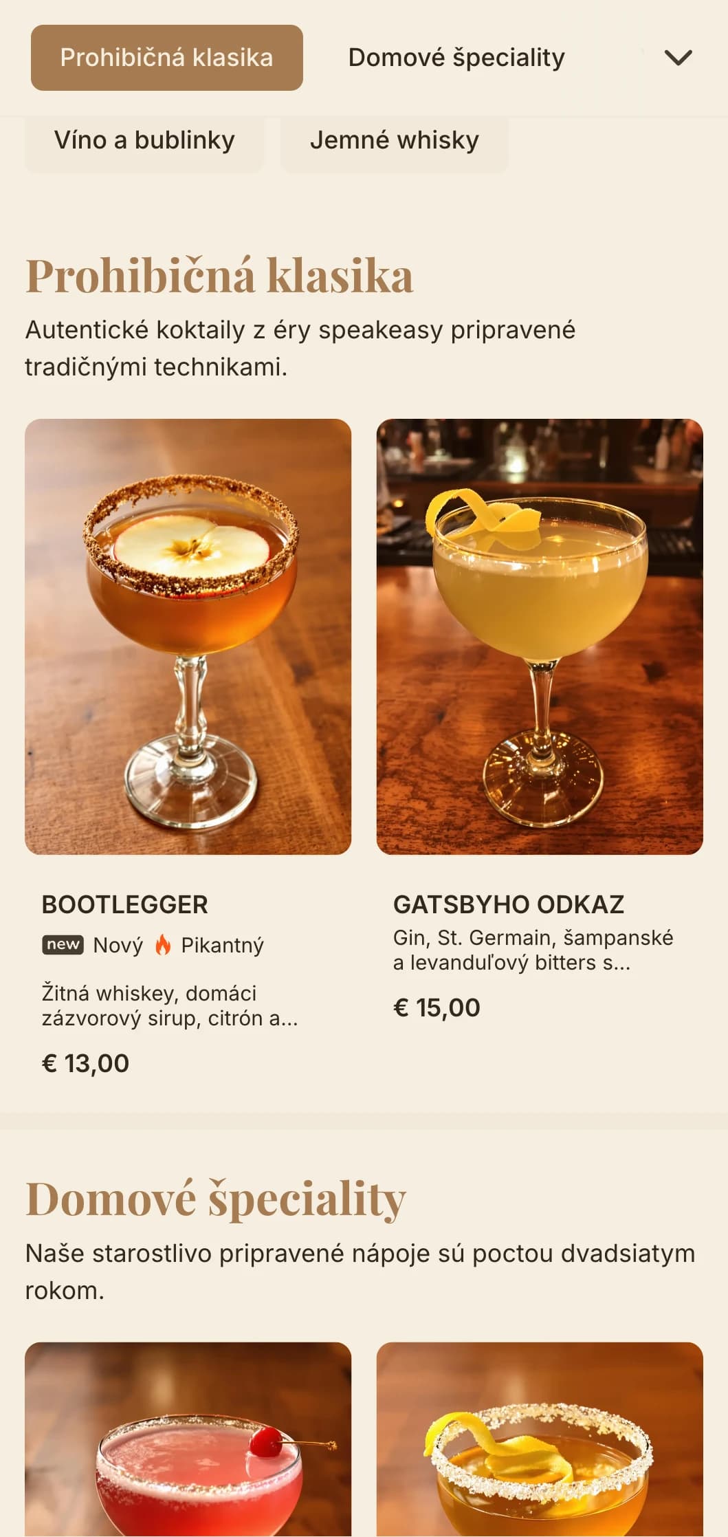 Klasický dizajn inšpirovaný obdobím prohibície s teplými hnedými tónmi a elegantnou typografiou.