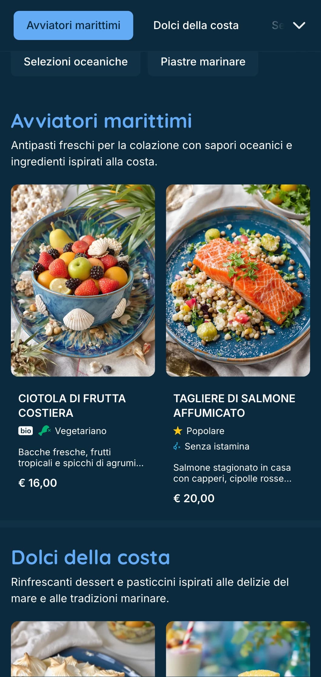 Modello di brunch fresco e marittimo con toni blu intenso, ideale per brunch a base di pesce e stabilimenti balneari.
