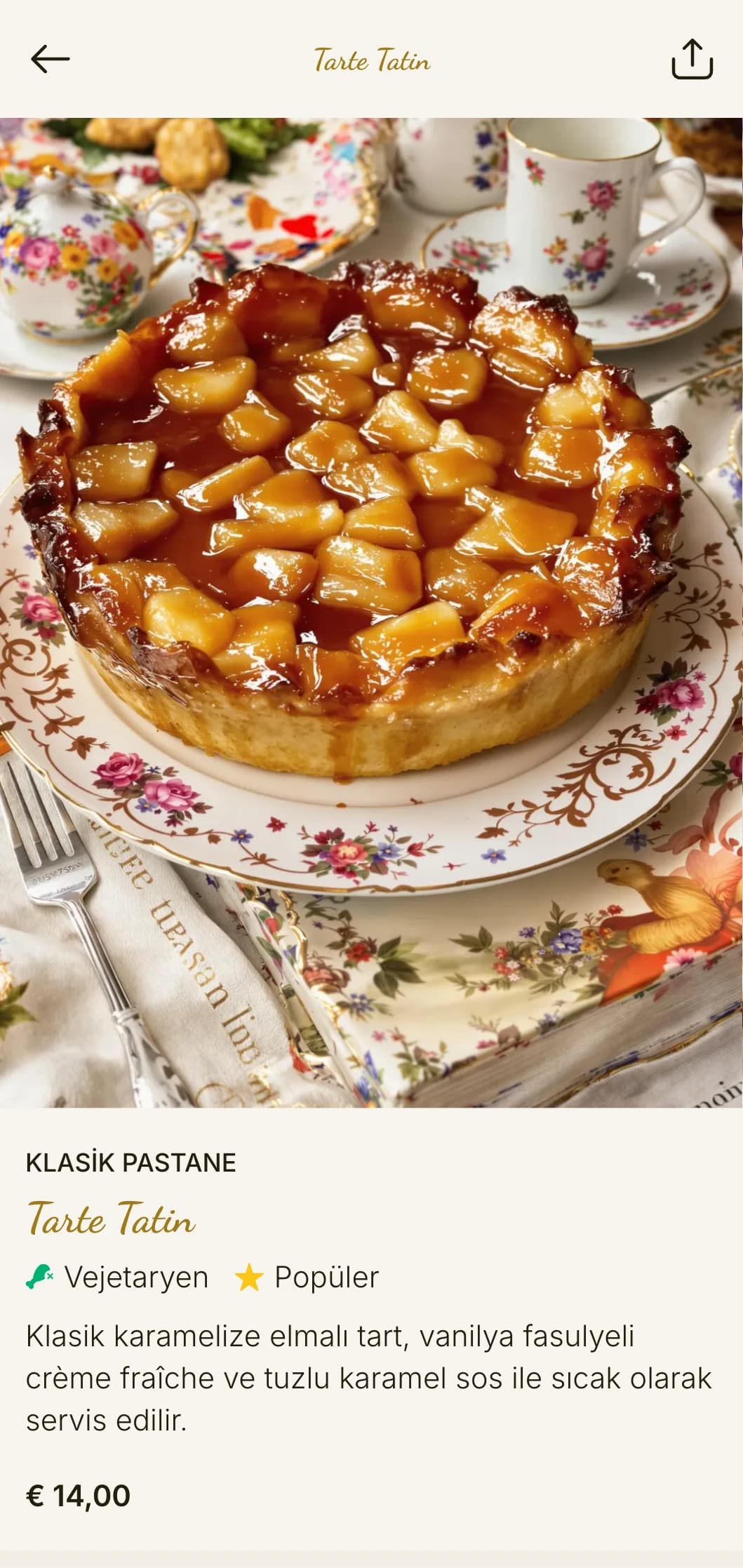 Pasta odaklı kafe ve çay salonları için ideal, vintage öğeler içeren zarif, Fransız esintili brunch şablonu.
