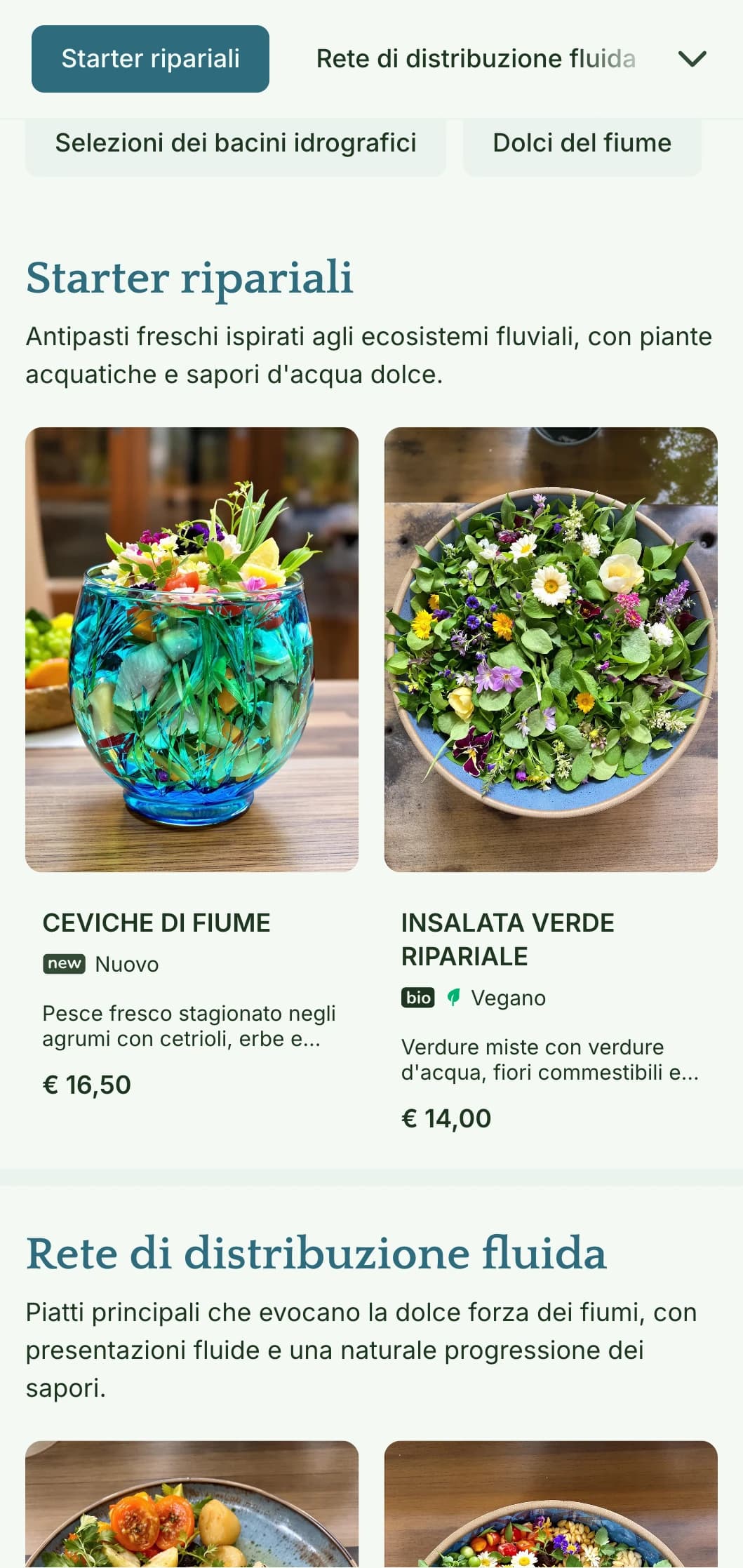 Design tranquillo e ispirato all'acqua per il menu del pranzo, con elementi fluidi e toni freddi, perfetto per ristoranti con vista sul fiume o adiacenti all'acqua.