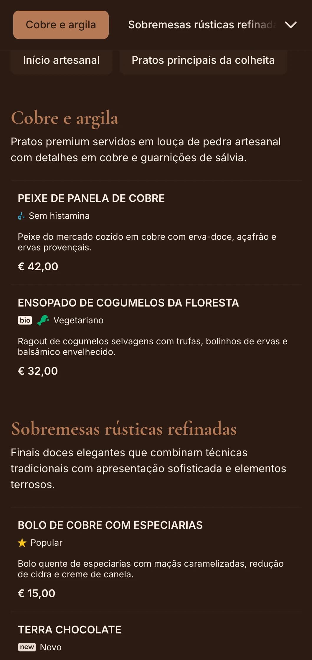 Elegância rústica refinada com tons quentes de cobre e toques de sálvia, perfeita para jantares sofisticados da fazenda para a mesa e jantares finos sazonais.