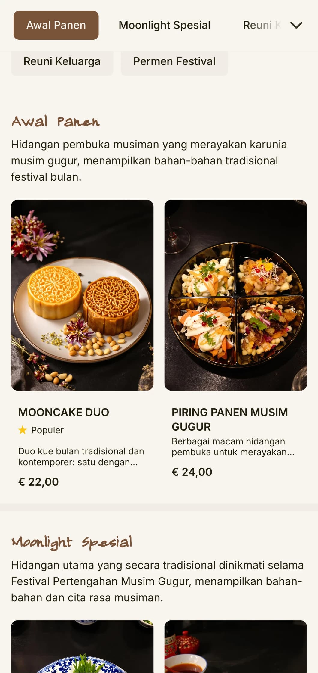 Desain menu Cina yang elegan terinspirasi dari Festival Pertengahan Musim Gugur, menampilkan motif kue bulan dan pola tradisional untuk hidangan khas musiman.