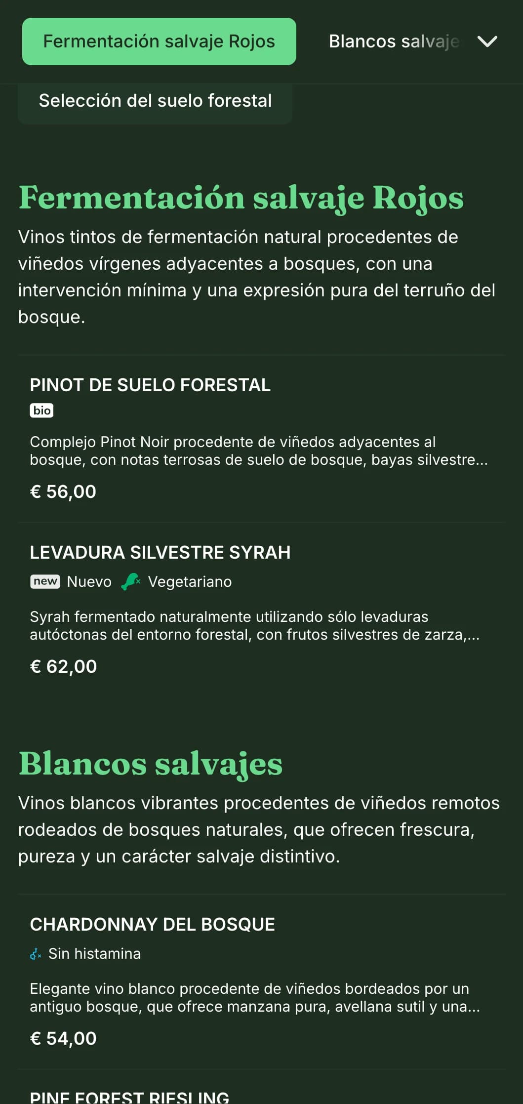 Plantilla de carta de vinos oscura inspirada en la naturaleza con vibrantes acentos verdes sobre fondos de bosque, perfecta para restaurantes de bosque y bares de vinos rústicos.