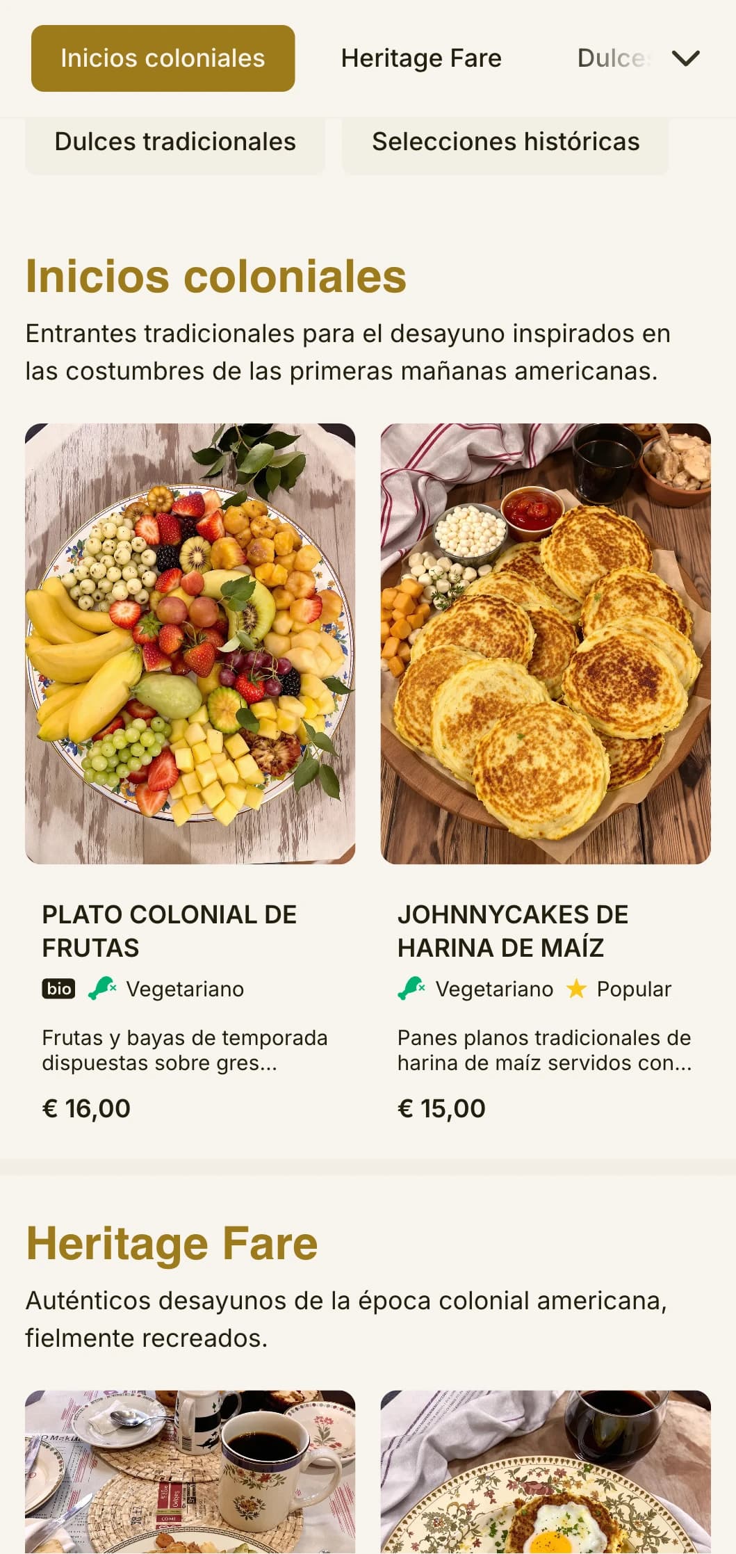 Desayunos tradicionales inspirados en la cocina colonial, presentados con refinados elementos históricos.