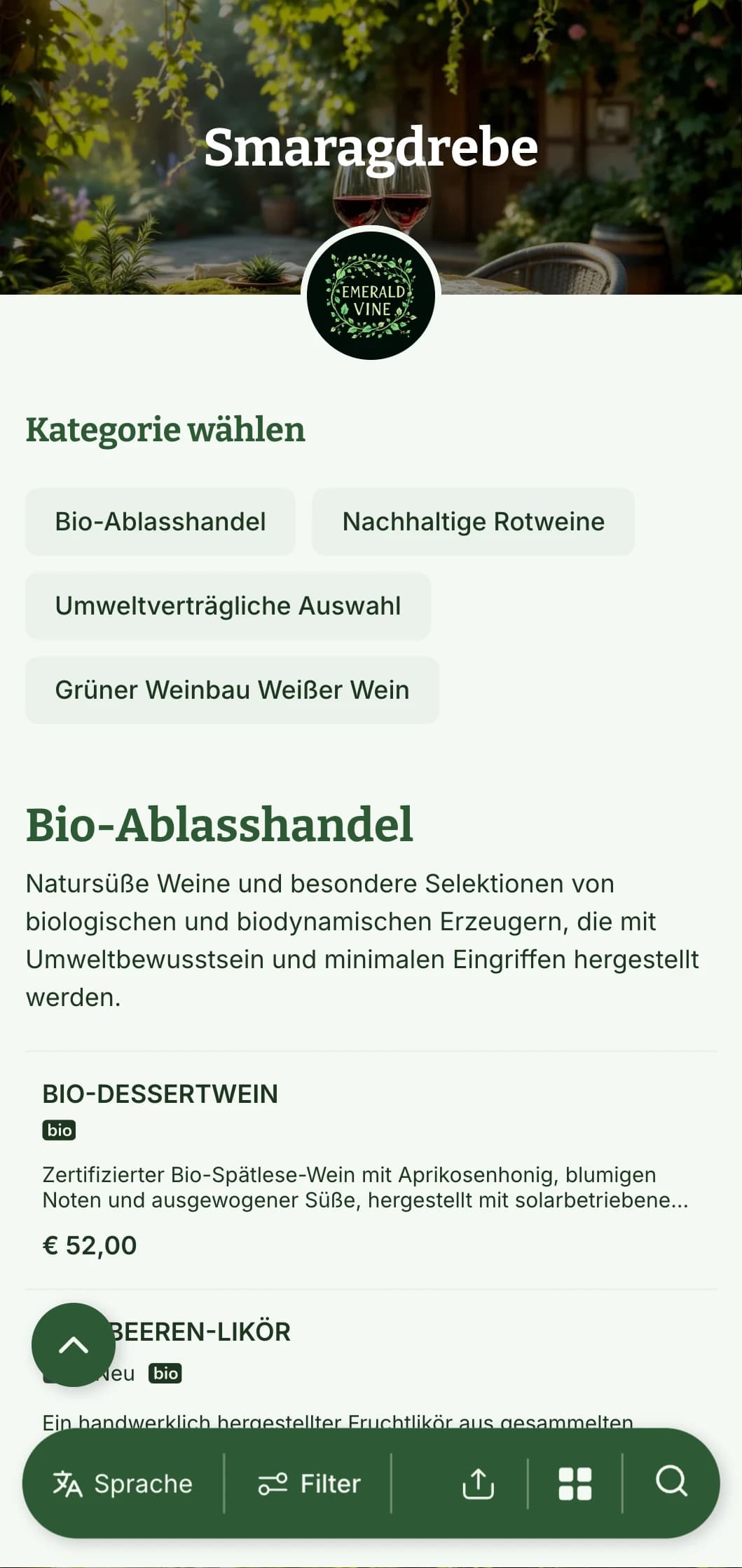 Üppige grüne Weinkartenvorlage mit botanischen Elementen und natürlichen Texturen, perfekt für biologische Weinauswahlen und Gartenrestaurants.