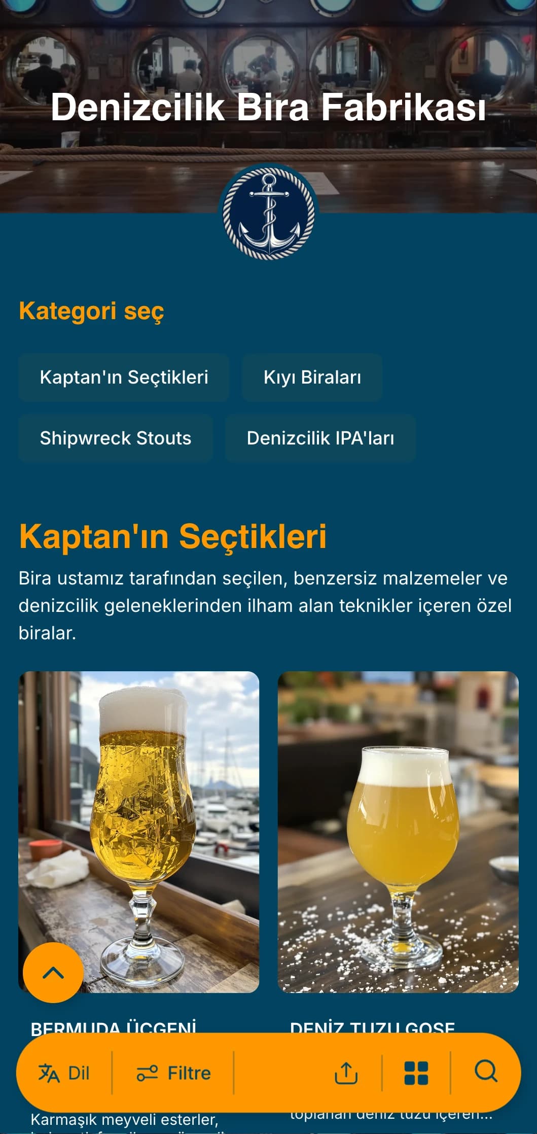 Deniz mavisi tonları ve denizcilik unsurları içeren deniz temalı şablon, kıyı bira fabrikaları ve liman barları için mükemmeldir.