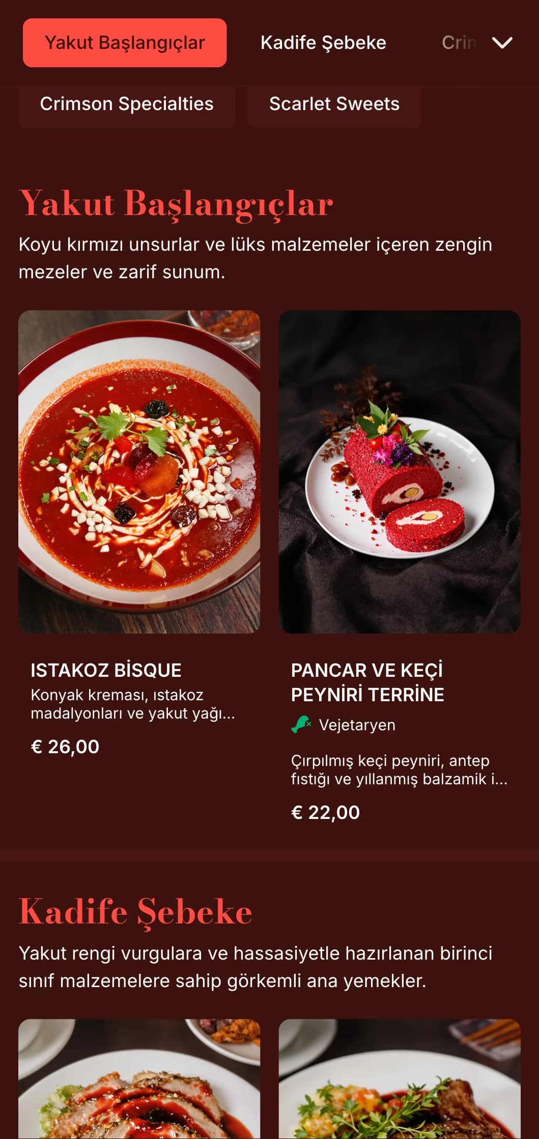 Romantik yemek mekanları için tasarlanmış, pelüş dokulara ve dramatik unsurlara sahip zengin, yakut kırmızısı bir akşam yemeği menüsü.