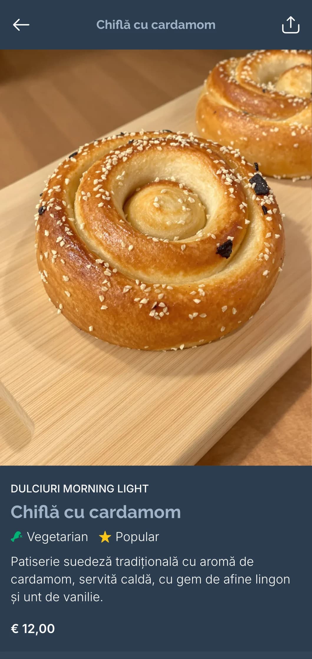 Șablon albastru strălucitor cu design curat, inspirat de lumina de dimineață scandinavă pentru cafenele contemporane.