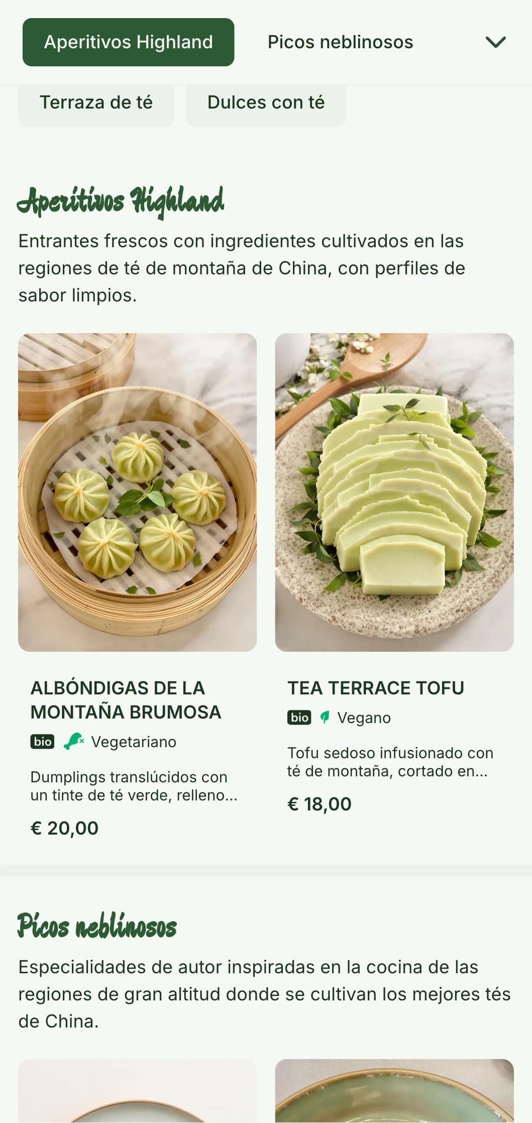 Sereno diseño de menú chino inspirado en las plantaciones de té de montaña, con elementos frescos para una cocina infusionada en té.