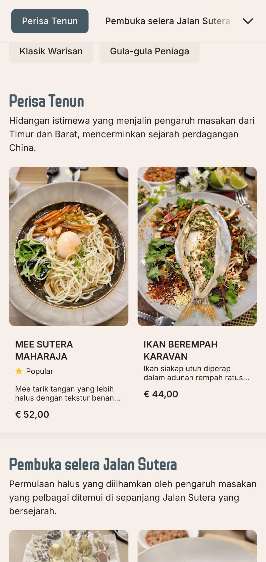 Reka bentuk menu Cina yang elegan diilhamkan oleh tradisi sutera, dengan tekstur halus untuk pengalaman makan kelas atas.