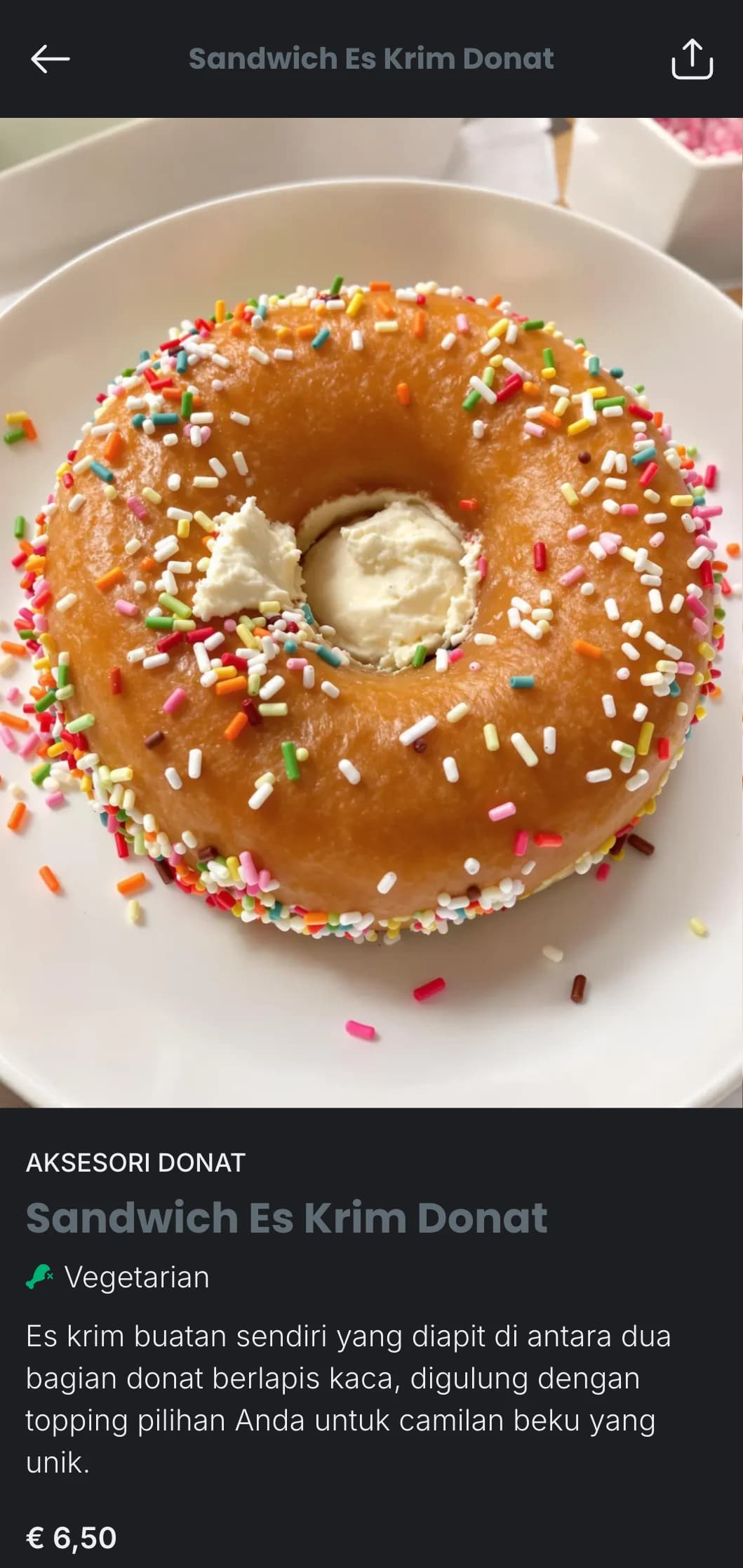 Desain menu roti yang menyenangkan namun modern dengan warna abu-abu yang sejuk dan tipografi yang lucu, ideal untuk toko donat kontemporer dan toko roti khusus.