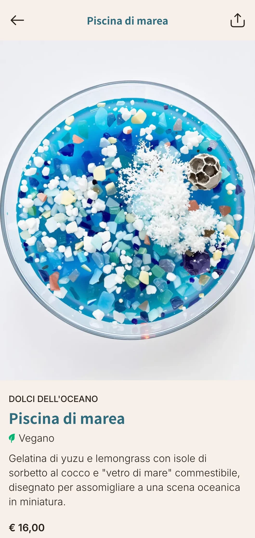 Il design del menu cinese contemporaneo si ispira all'estetica costiera, con scene di porto nebbioso per i ristoranti di pesce.