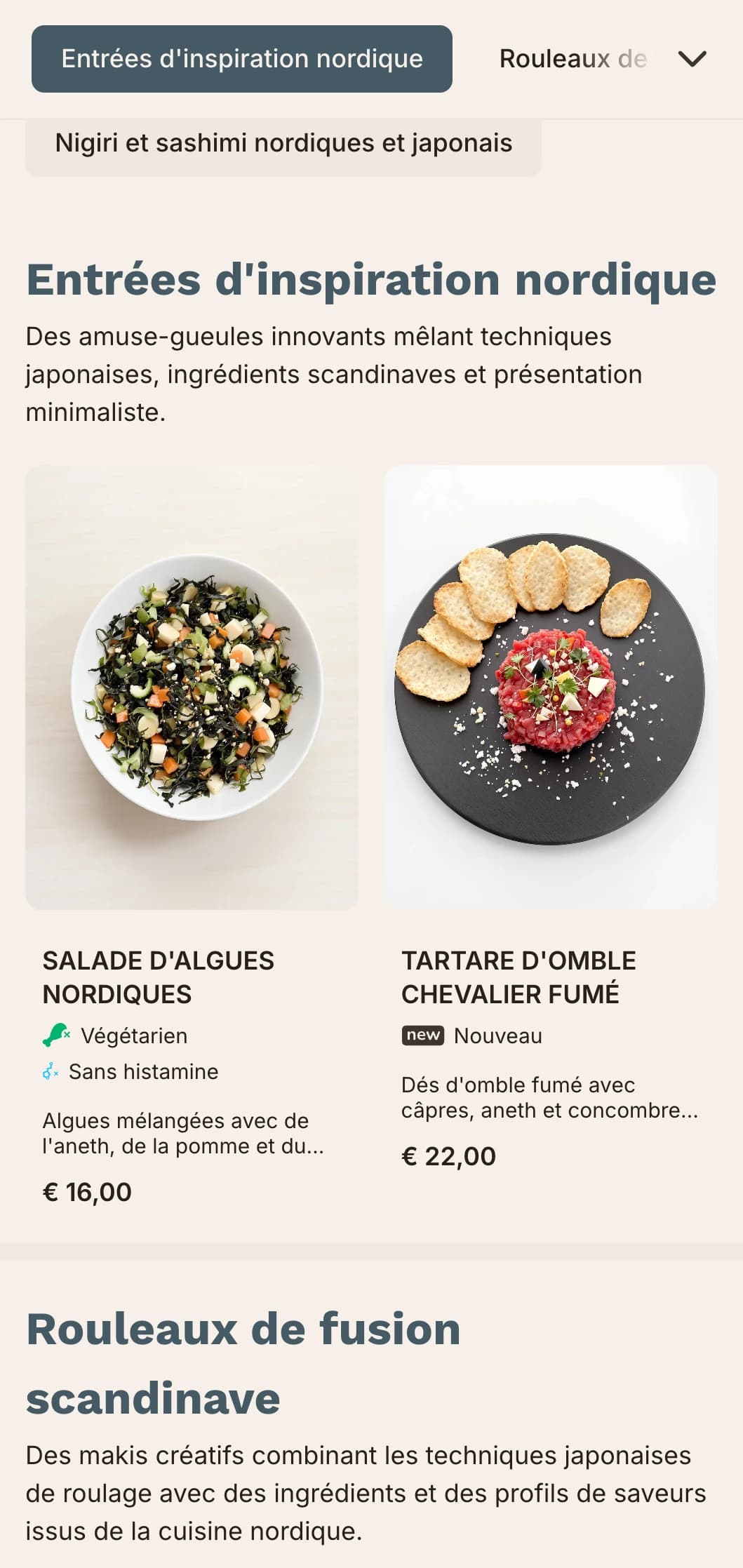 Menu de sushi fusion contemporain combinant les traditions japonaises et le minimalisme scandinave, avec des lignes épurées et des bleus sourds.