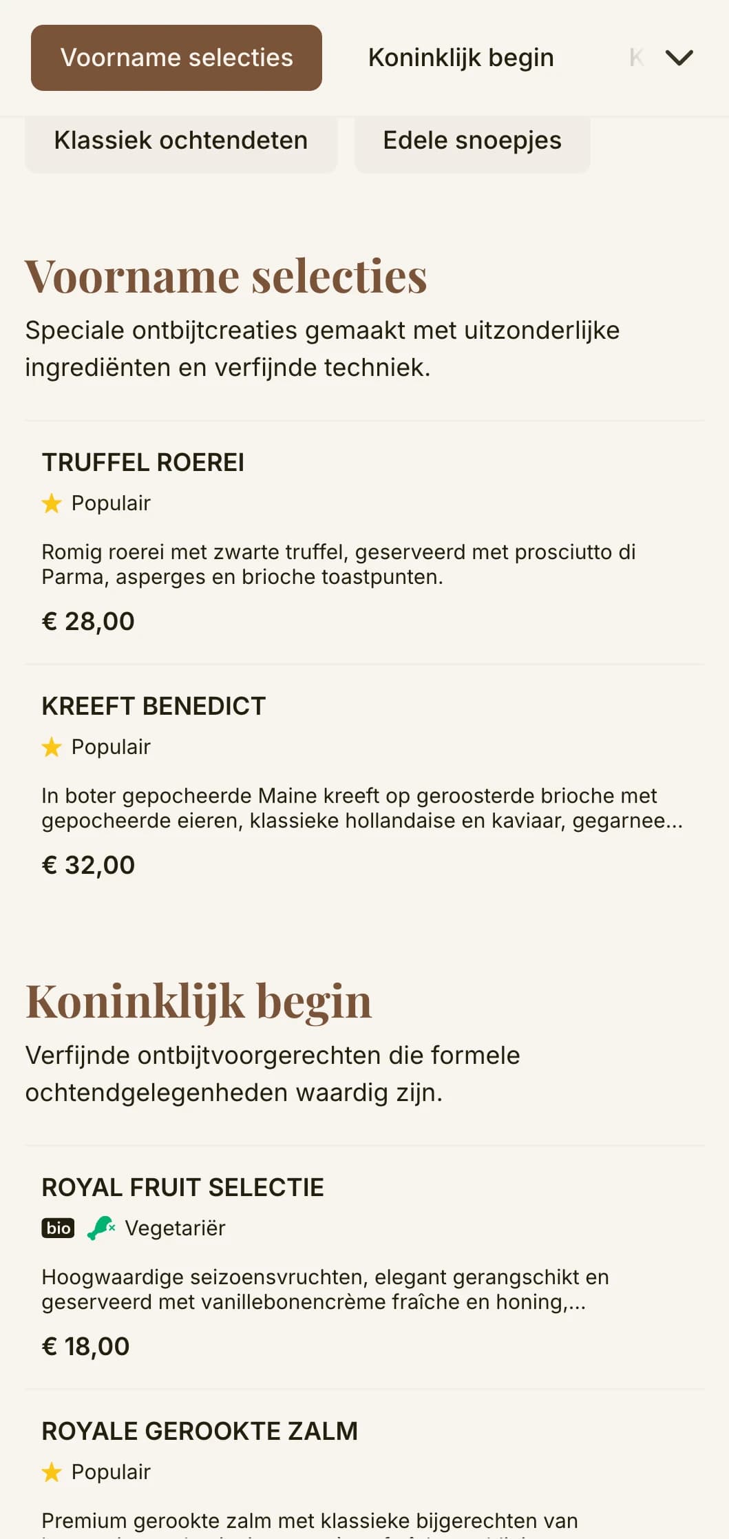 Verfijnde ontbijtervaring met eersteklas ingrediënten en een elegante presentatie die past bij royalty's.