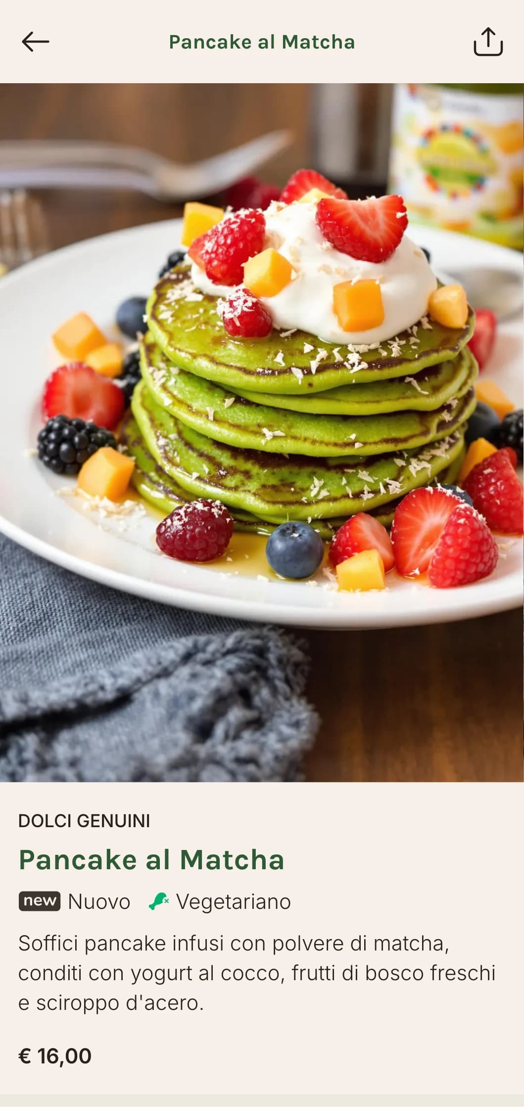 Modello fresco e contemporaneo per il brunch con accenti verdi, progettato per i bar attenti alla salute con opzioni di menu a base vegetale.