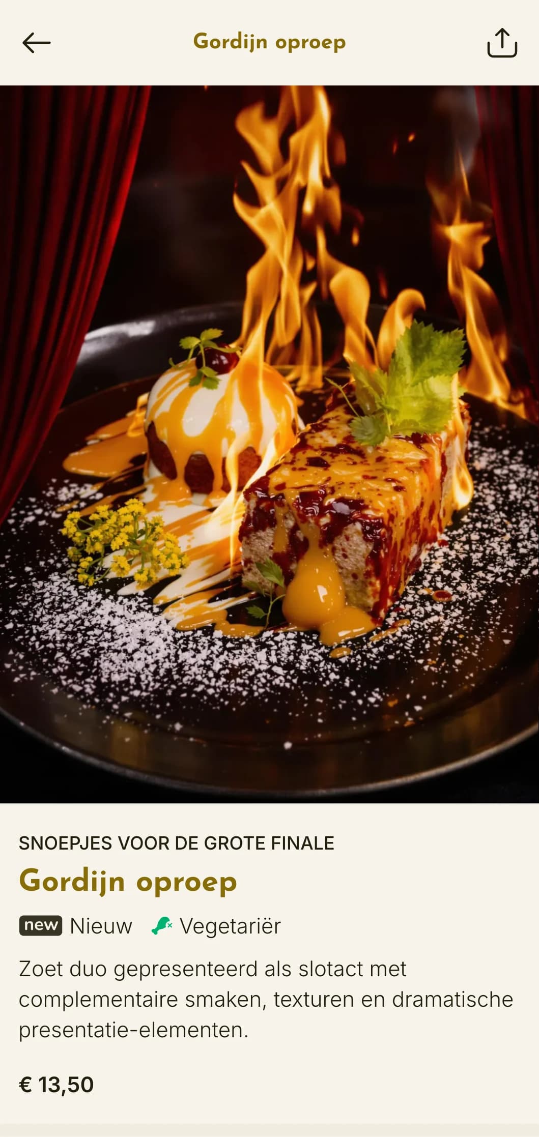 Dramatisch, op het theater geïnspireerd lunchmenu-ontwerp met podiumelementen en een performatieve lay-out, geschikt voor restaurants in de buurt van theaters of met een voorstellingsthema.