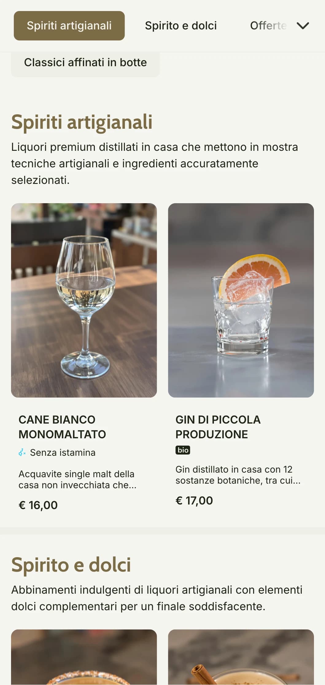 Un design rustico e artigianale per distillerie artigianali e bar incentrati sugli alcolici, caratterizzato da calde tonalità della terra e da elementi strutturati.