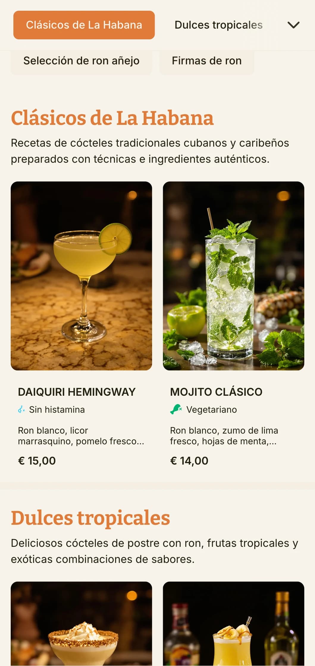 Un diseño de menú vibrante y tropical inspirado en la cultura coctelera cubana, perfecto para bares de ron y establecimientos de temática latina.