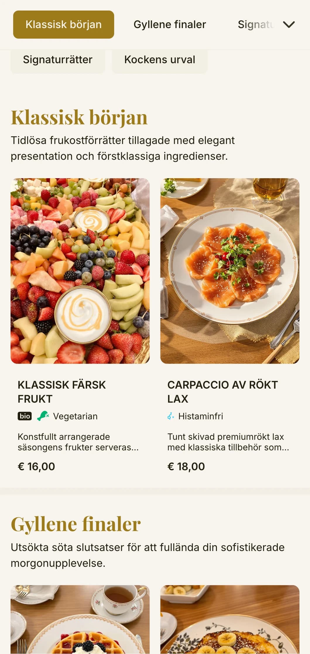 Elegant morgonmål med tidlösa frukostklassiker och raffinerad presentation för en sofistikerad start på dagen.