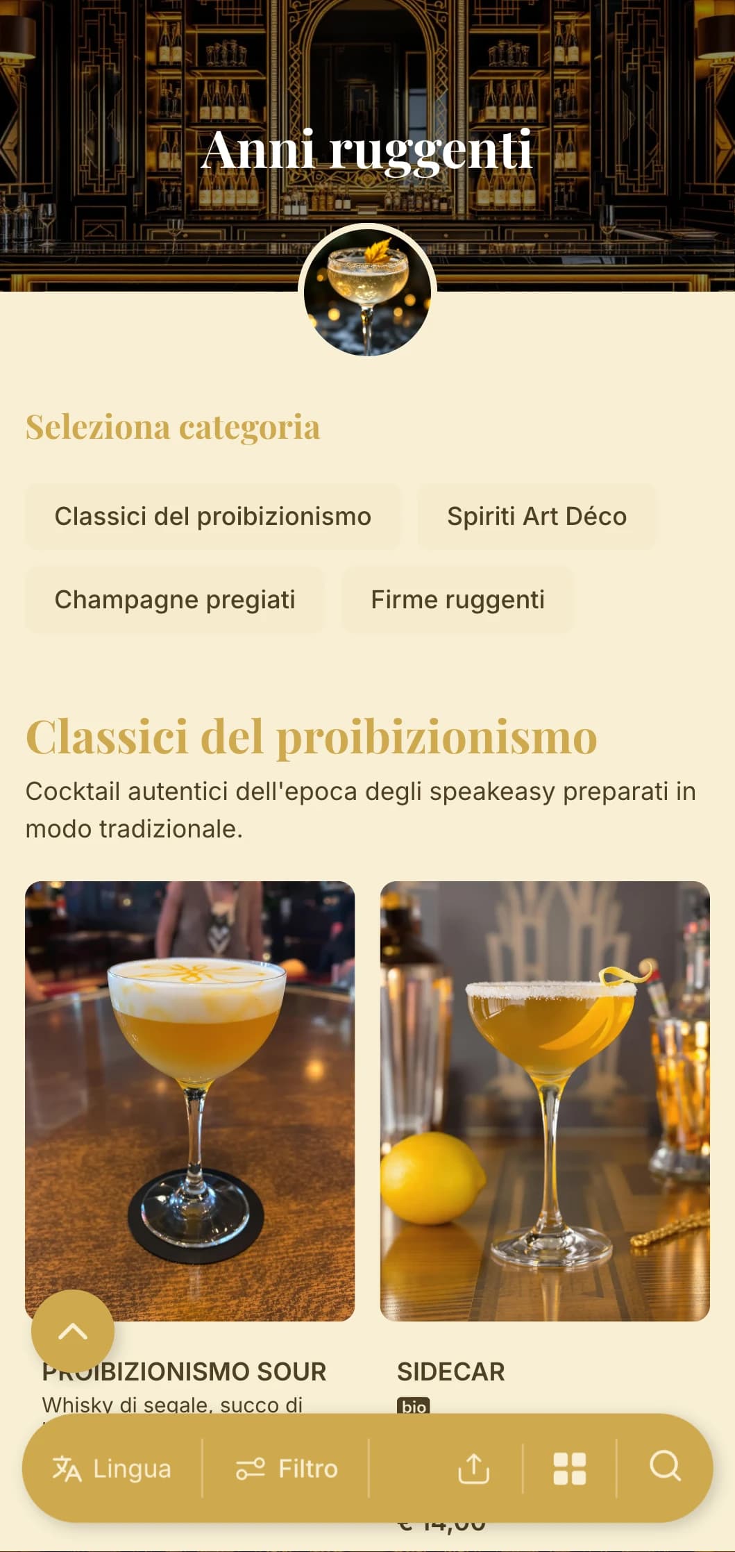 Design nero e oro ispirato al glamour degli anni '20 per cocktail bar di alto livello.