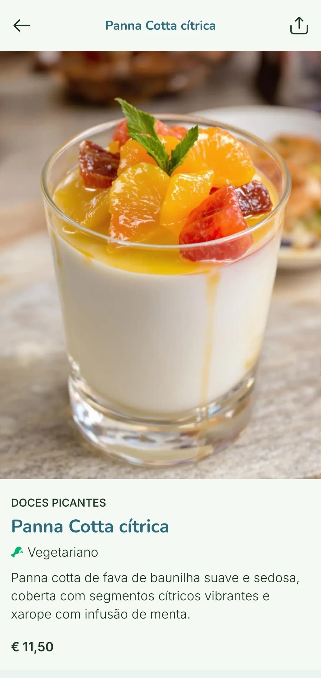 Design de cardápio de almoço brilhante e inspirado em frutas cítricas, com cores refrescantes e detalhes vibrantes, perfeito para cafés ensolarados e restaurantes com foco em alimentos frescos.