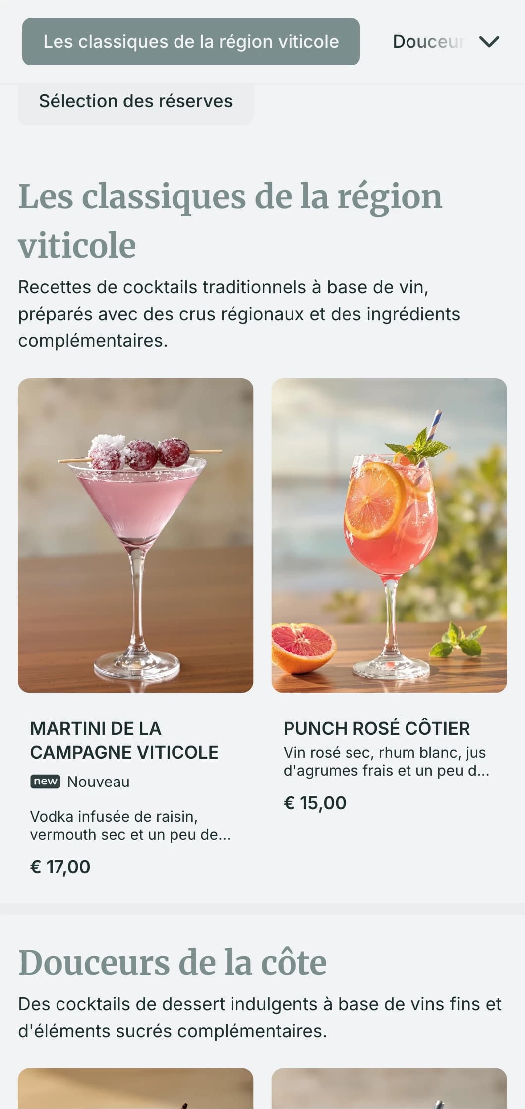 Un design frais, d'inspiration côtière, pour les bars à vin situés en bord de mer, avec des tons bleu-gris vaporeux et une typographie aérée.