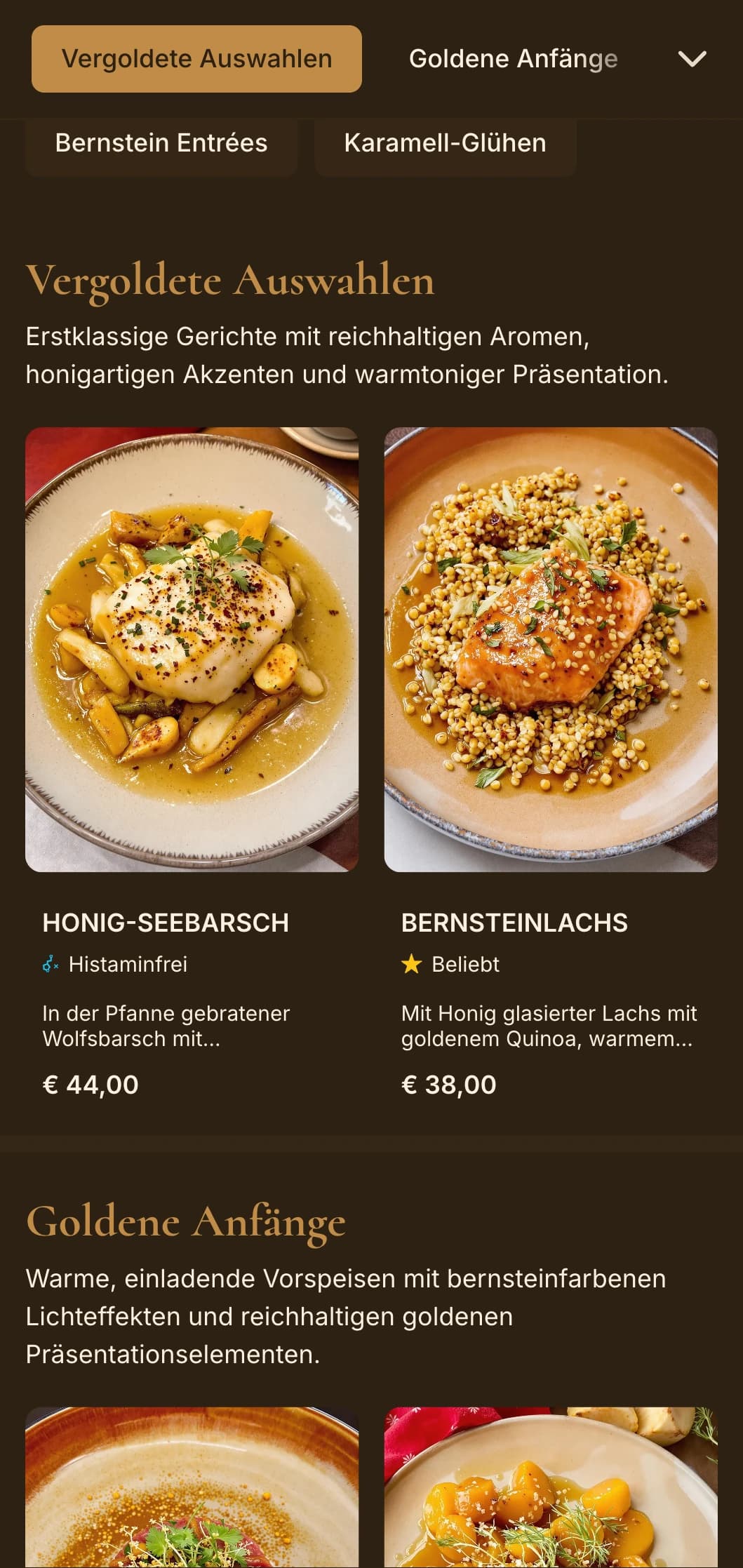Reichhaltiges, warmes Speisekonzept mit Bernsteintönen und goldener Beleuchtung für ein intimes Luxus-Erlebnis.