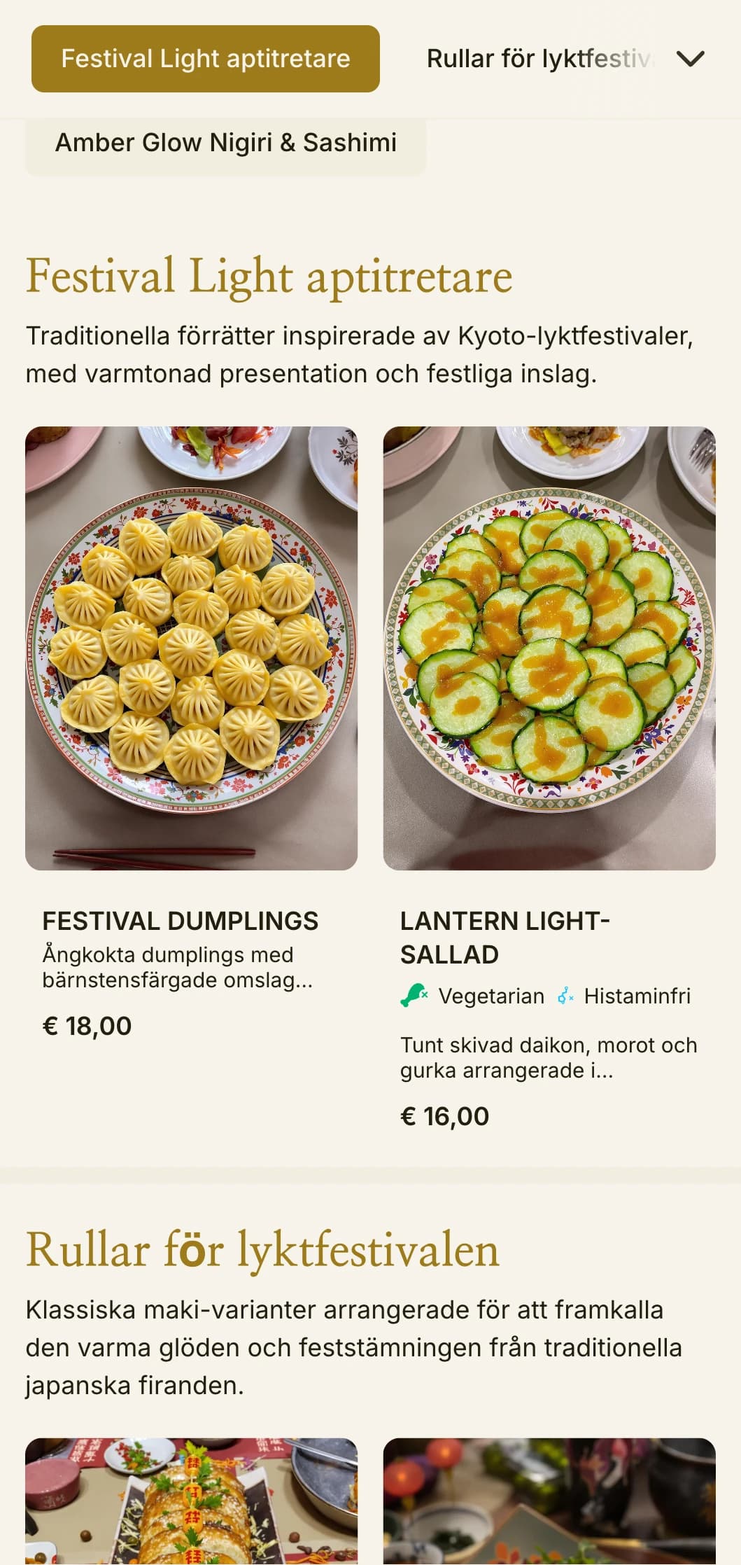 Traditionell lanterninspirerad sushimeny med varma bärnstensfärgade toner för autentisk japansk atmosfär.