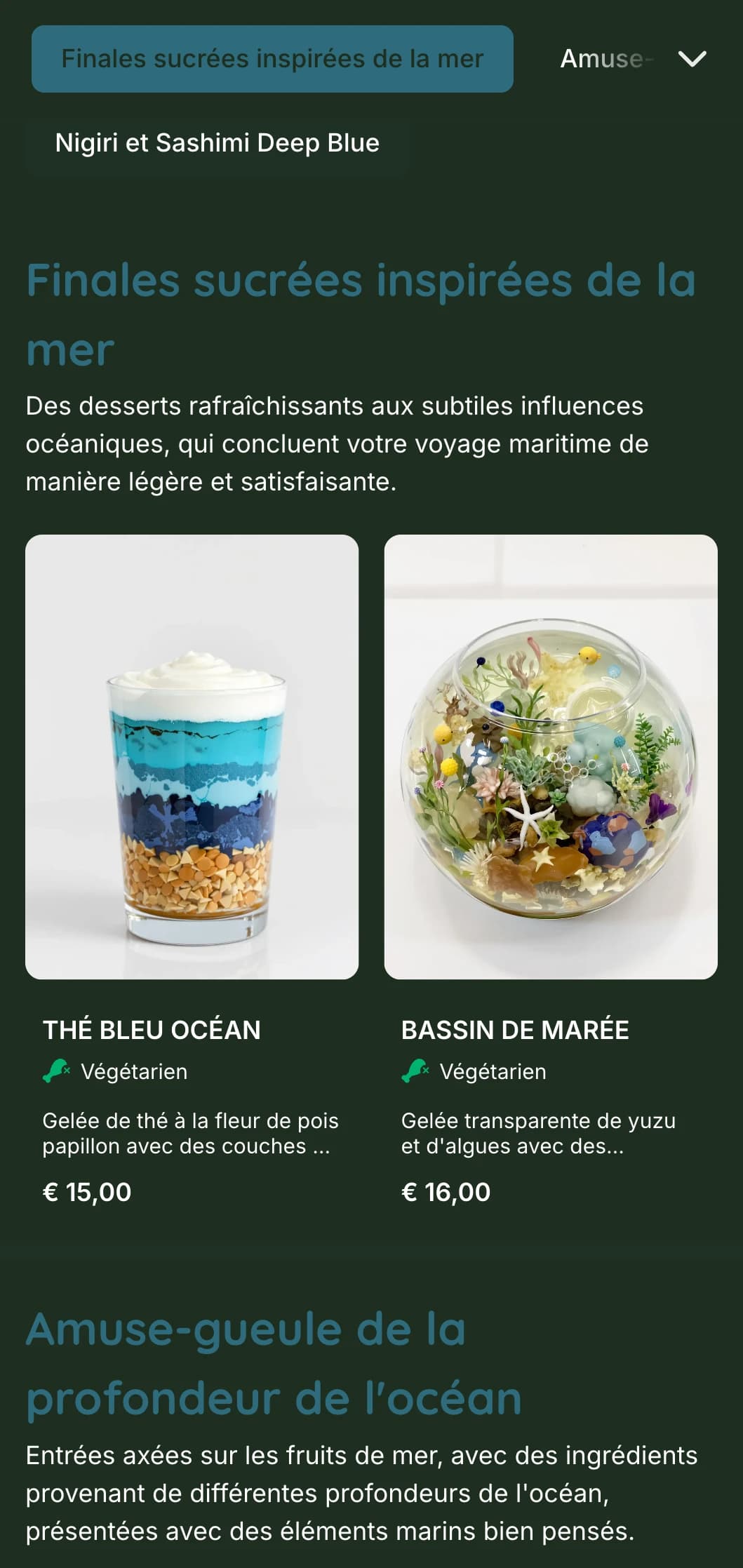 Menu de sushis bleu profond et paisible inspiré des profondeurs de l'océan, avec des éléments marins et des fruits de mer frais en vedette.