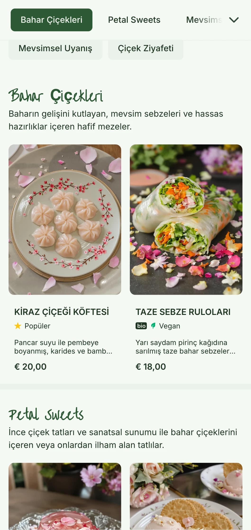Kiraz ve erik çiçeklerinden ilham alan taze Çin menüsü tasarımı, mevsimlik bahar teklifleri için hassas desenlerle.