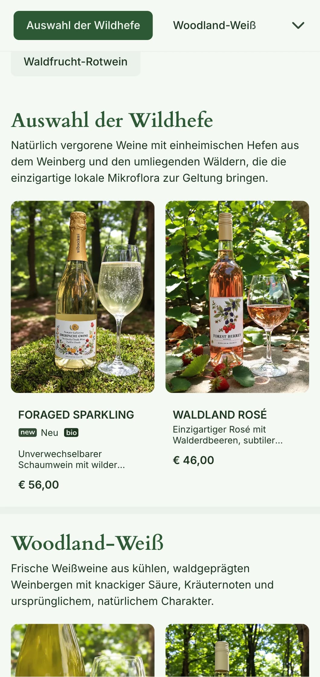 Erdige Weinkartenvorlage mit Waldtönen und natürlichen Texturen, perfekt für die Auswahl von Bioweinen und von der Natur inspirierte Restaurants.