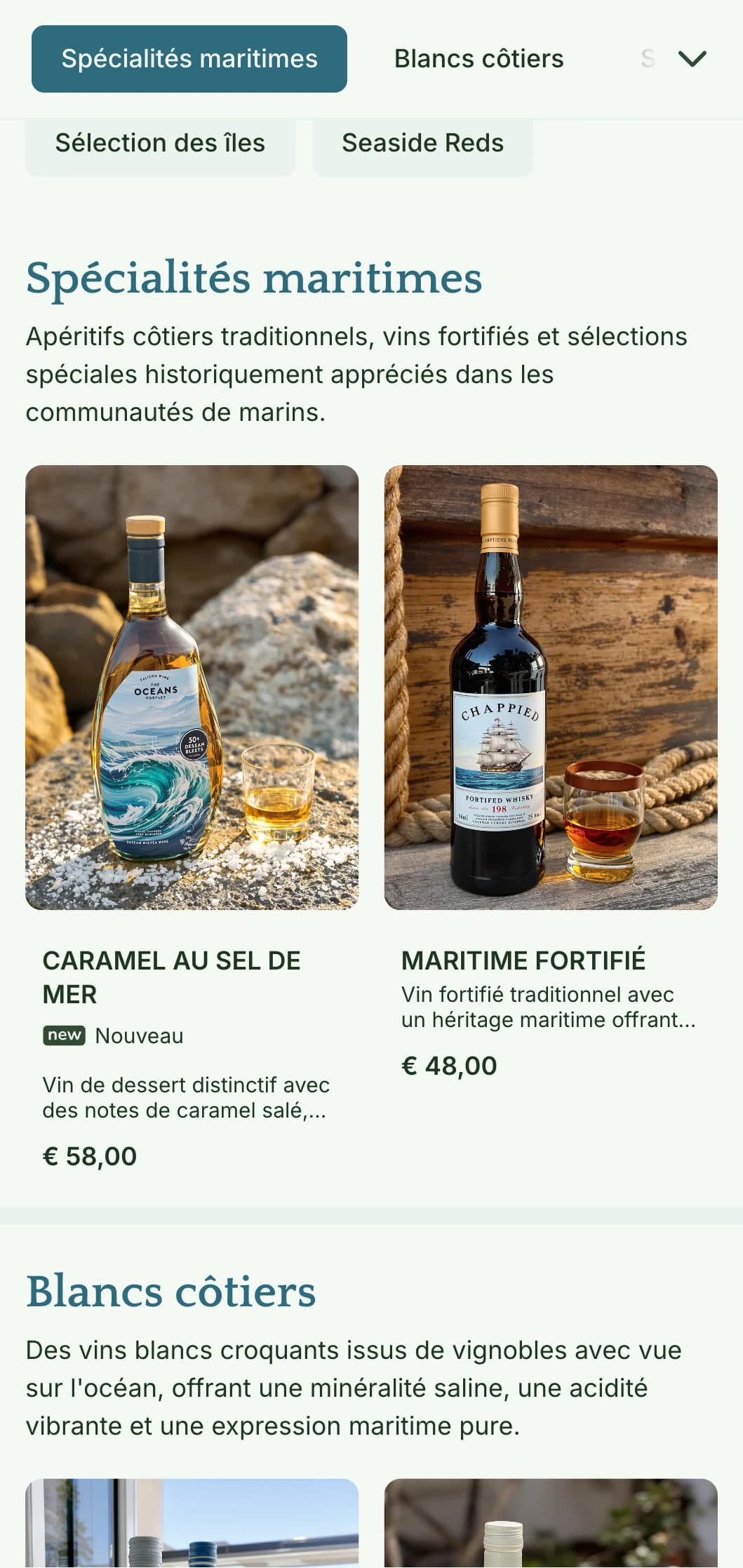 Modèle de carte des vins d'inspiration méditerranéenne avec des éléments de bord de mer et une esthétique côtière, parfait pour les restaurants au bord de l'eau et les bars à vin régionaux.