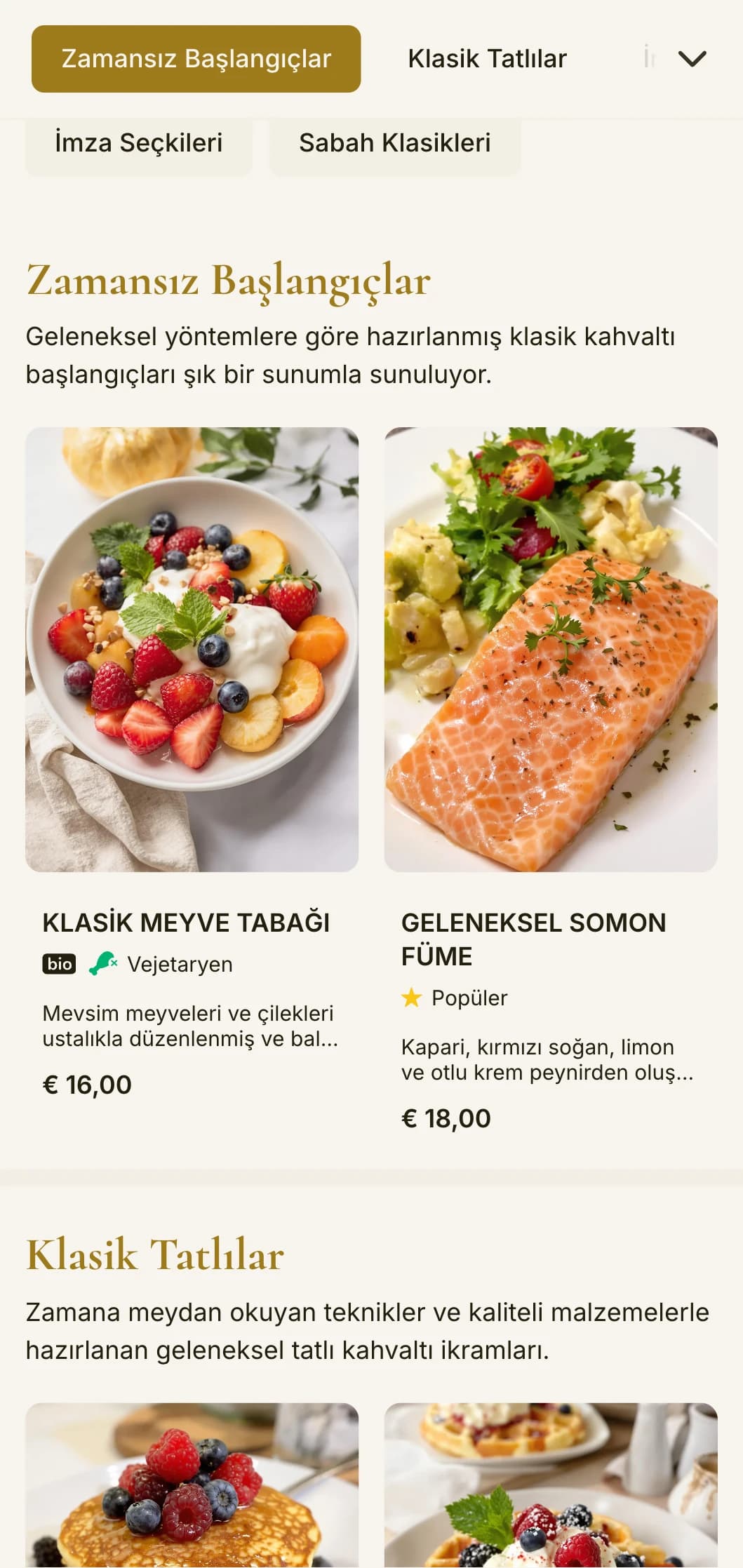 Zarif kahvaltı klasikleri, detaylara ve geleneksel servis unsurlarına gösterilen rafine özenle sunulur.