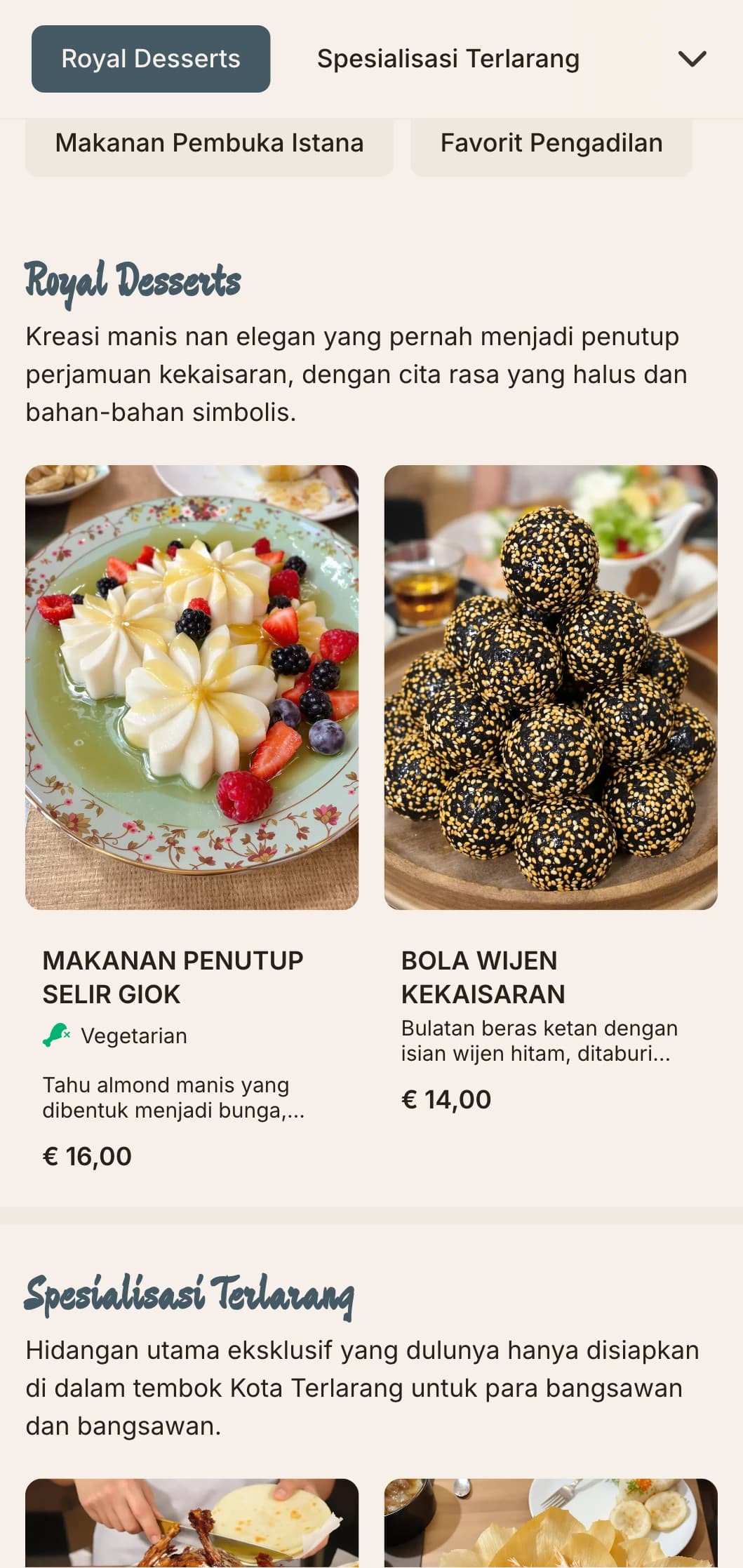 Desain menu Cina yang canggih terinspirasi dari arsitektur Kota Terlarang di Beijing, dengan motif kekaisaran untuk pengalaman bersantap mewah.