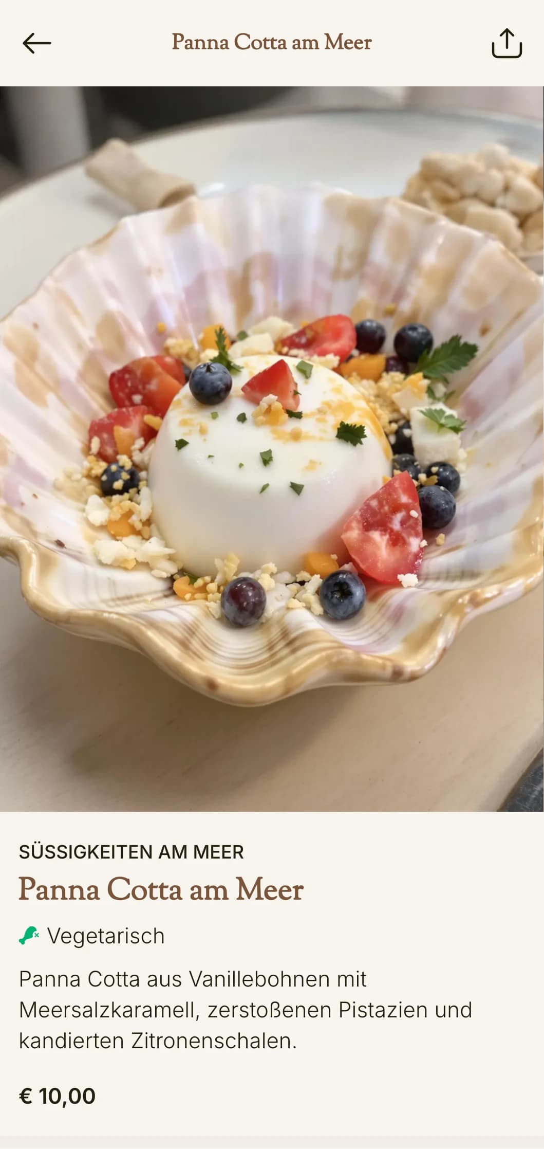 Mediterrane, von der Küste inspirierte Pizzakarte mit Meeresfrüchte-Elementen und klassischem Design.