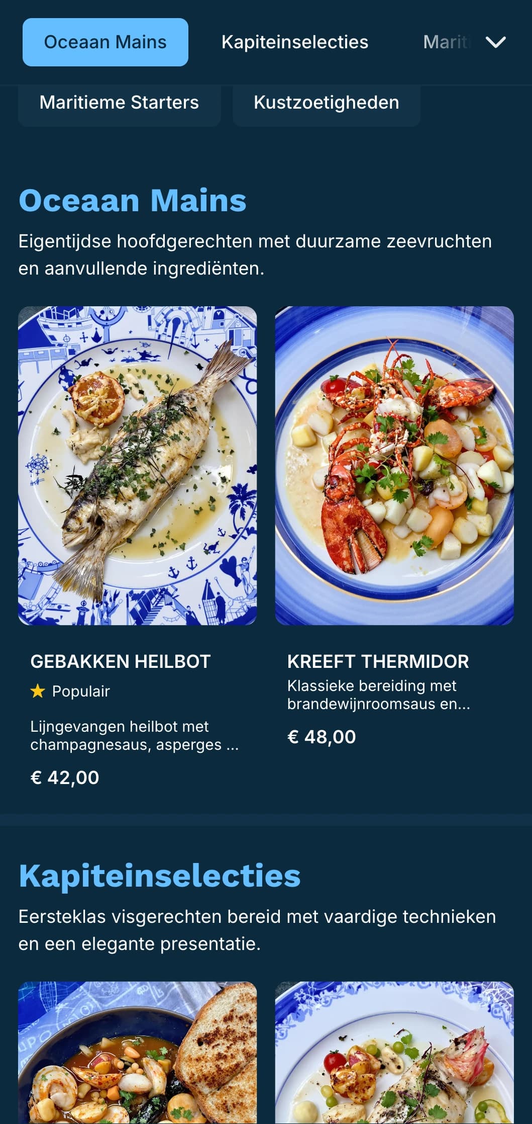 Een fris, blauw getint dinermenu met nautische invloeden, perfect voor chique visrestaurants.