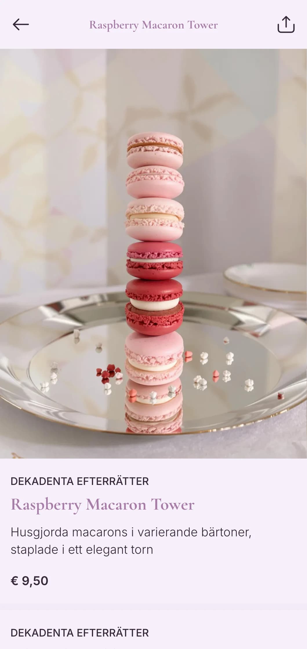 Sofistikerad lila design med elegant typografi för exklusiva konditorier och dessertkaféer.