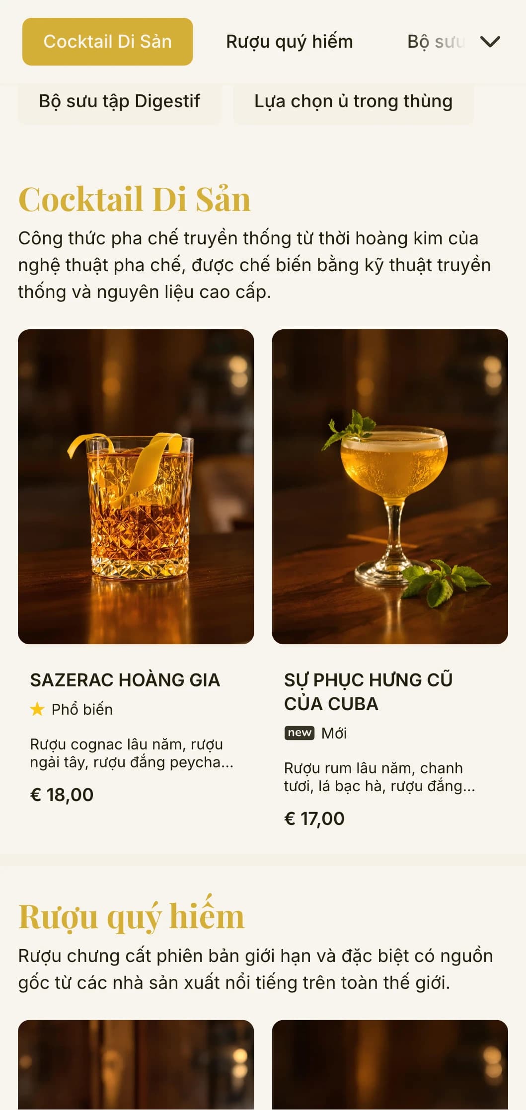 Thiết kế thực đơn quầy bar cổ điển gợi nhớ đến thời kỳ hoàng kim của cocktail với kiểu chữ cổ điển và điểm nhấn màu vàng thanh lịch trên nền kem.