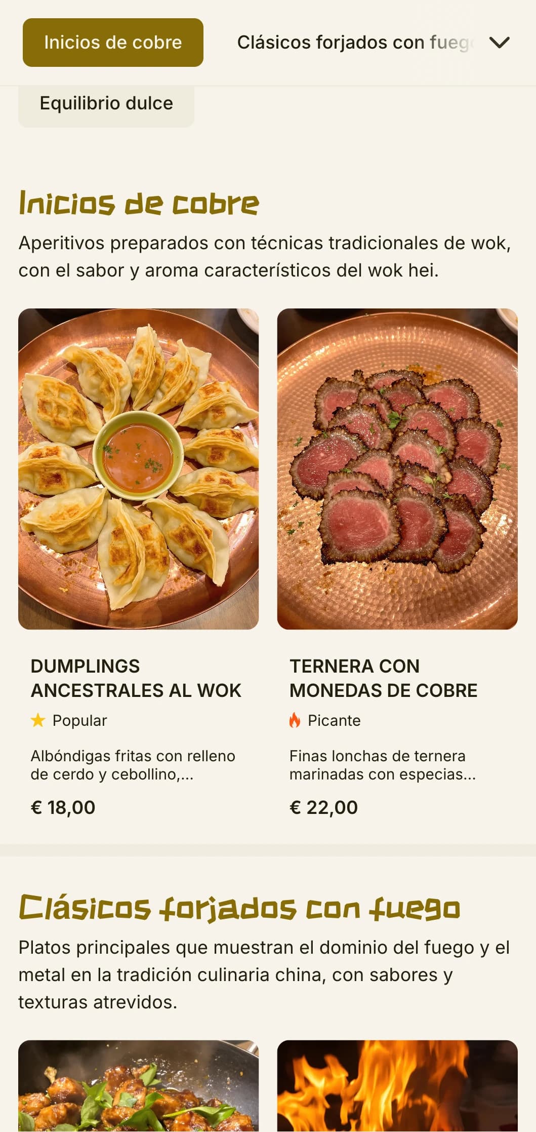 Cálido diseño de menú chino inspirado en la cocina tradicional al wok, con acentos de cobre y auténticos elementos culinarios.
