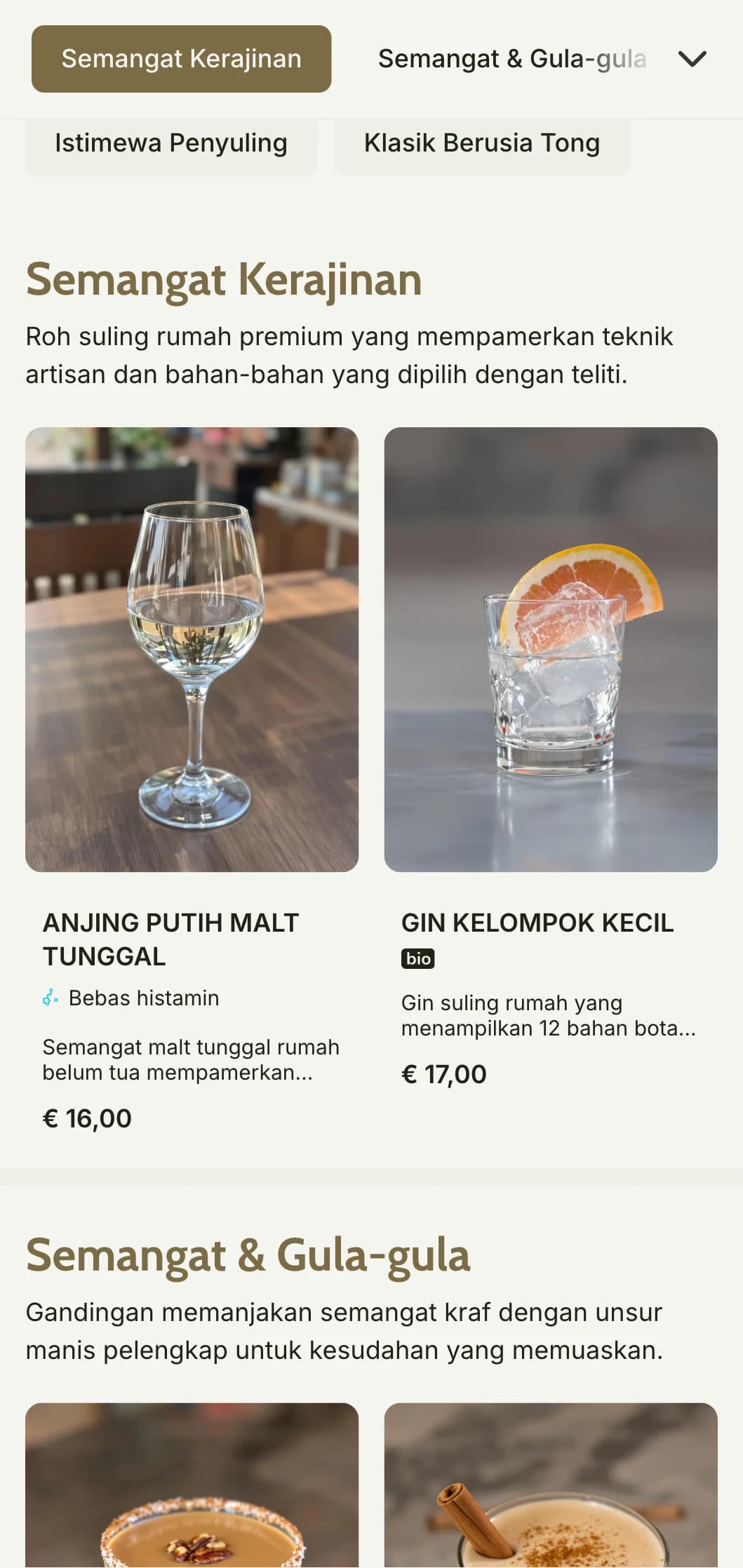 Reka bentuk kedesaan, artisanal untuk kilang penyulingan kraf dan bar berfokuskan semangat yang menampilkan rona tanah yang hangat dan elemen bertekstur.