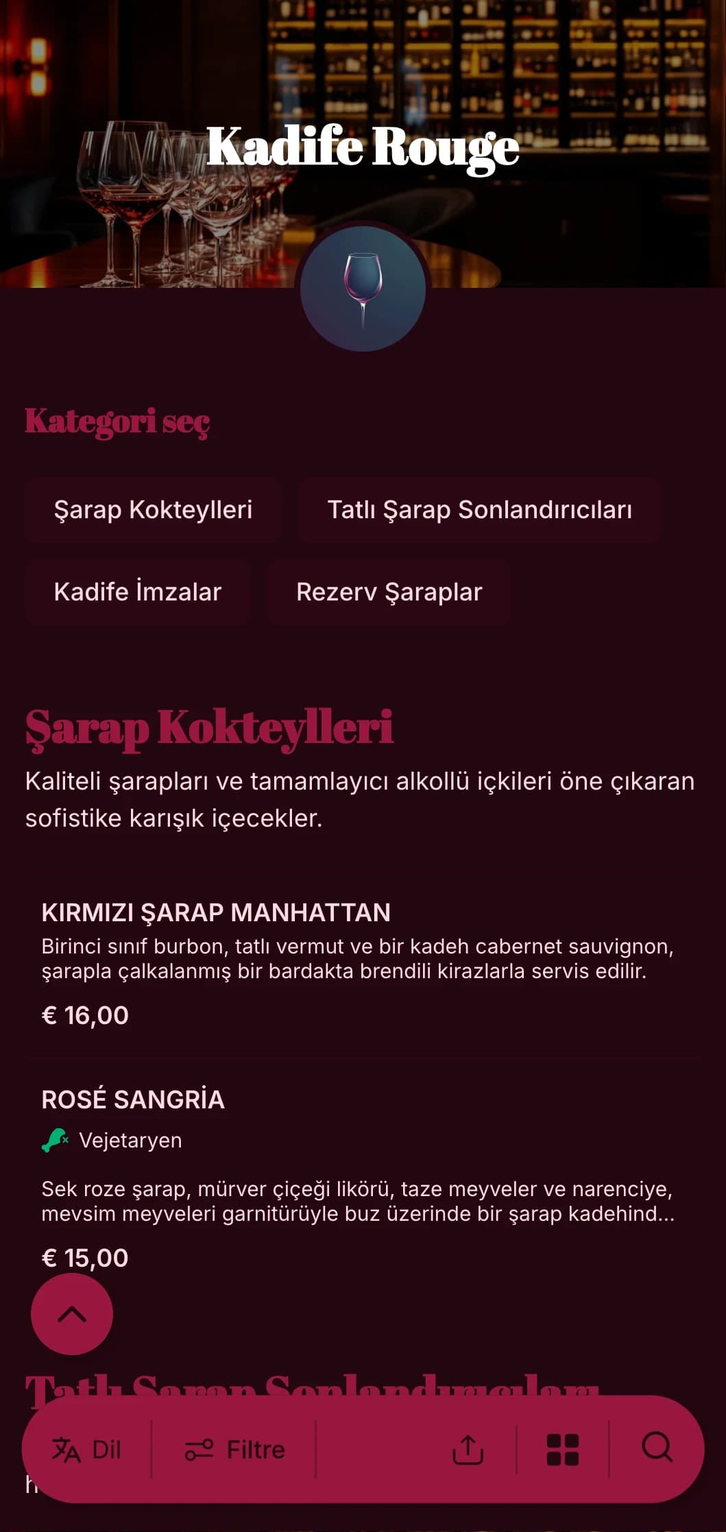 Lüks şarap barları ve salonları için zengin kırmızı tonları ve cesur tipografi içeren lüks, dramatik bir tasarım.
