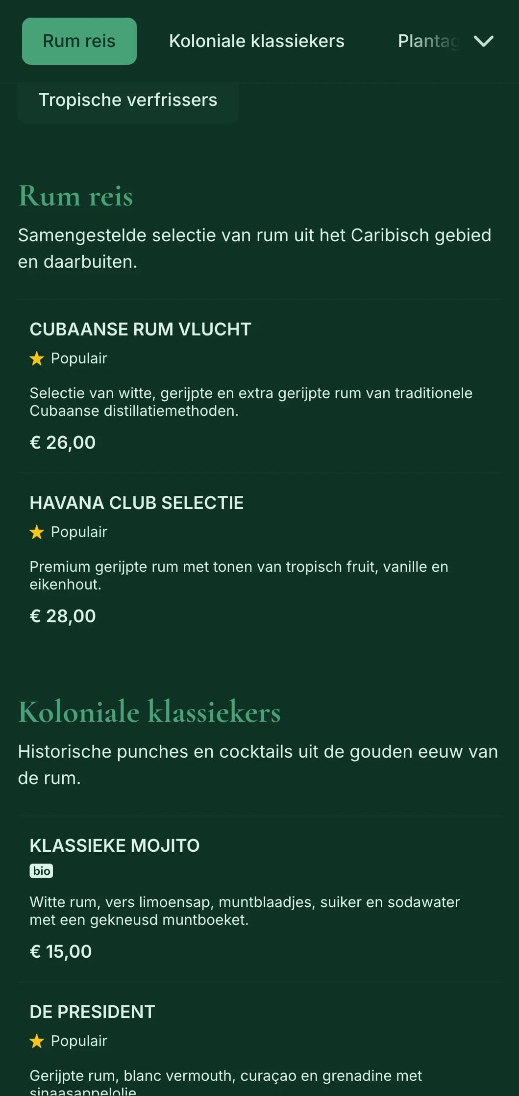 Rijk groen ontwerp met historische Caribische elementen voor rumgerichte bars.