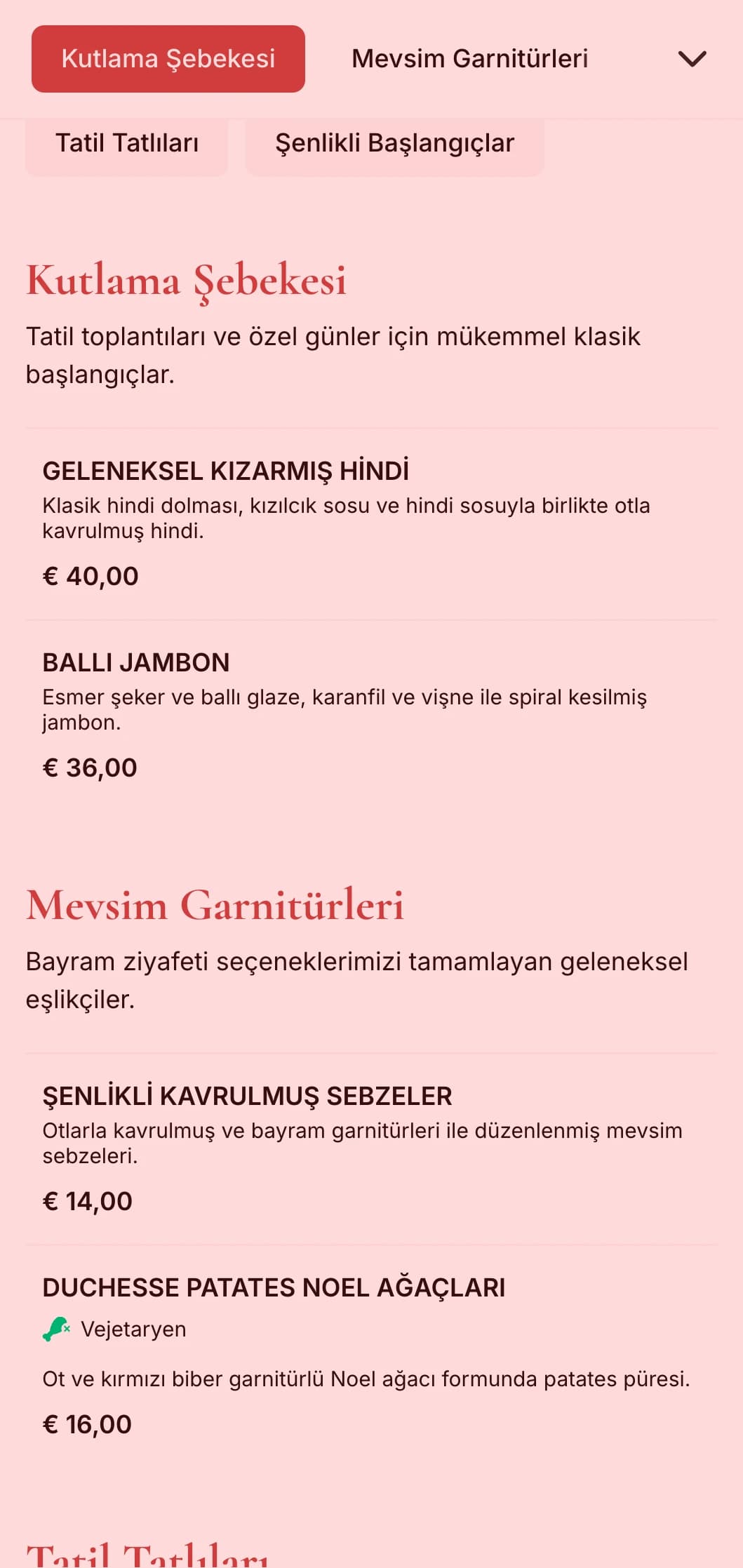 Kış toplantıları ve özel günler için mevsimlik spesiyaliteler, şenlikli sunum ve kutlama unsurları içeren geleneksel tatil temalı catering.