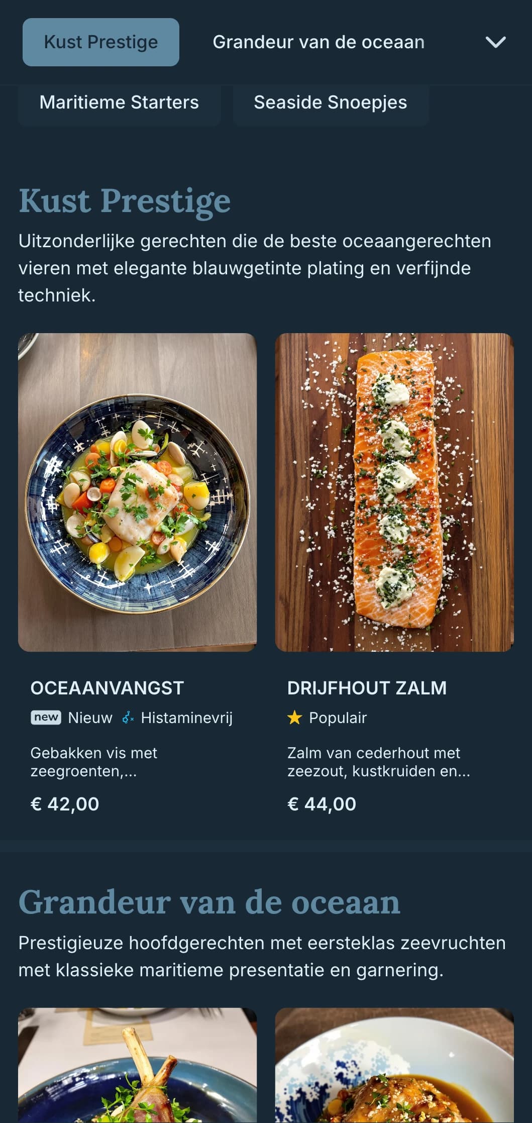 Verfijnde interpretatie van maritieme luxe met verfijnde nautische elementen en elegante kustesthetiek.