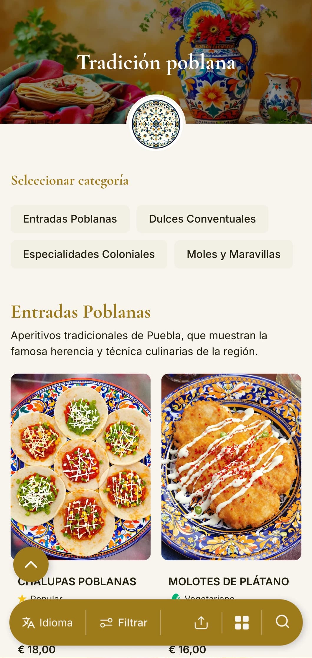 Menú refinado que celebra la rica herencia culinaria de Puebla con detalles dorados, motivos de talavera y auténticos platos de mole poblano.