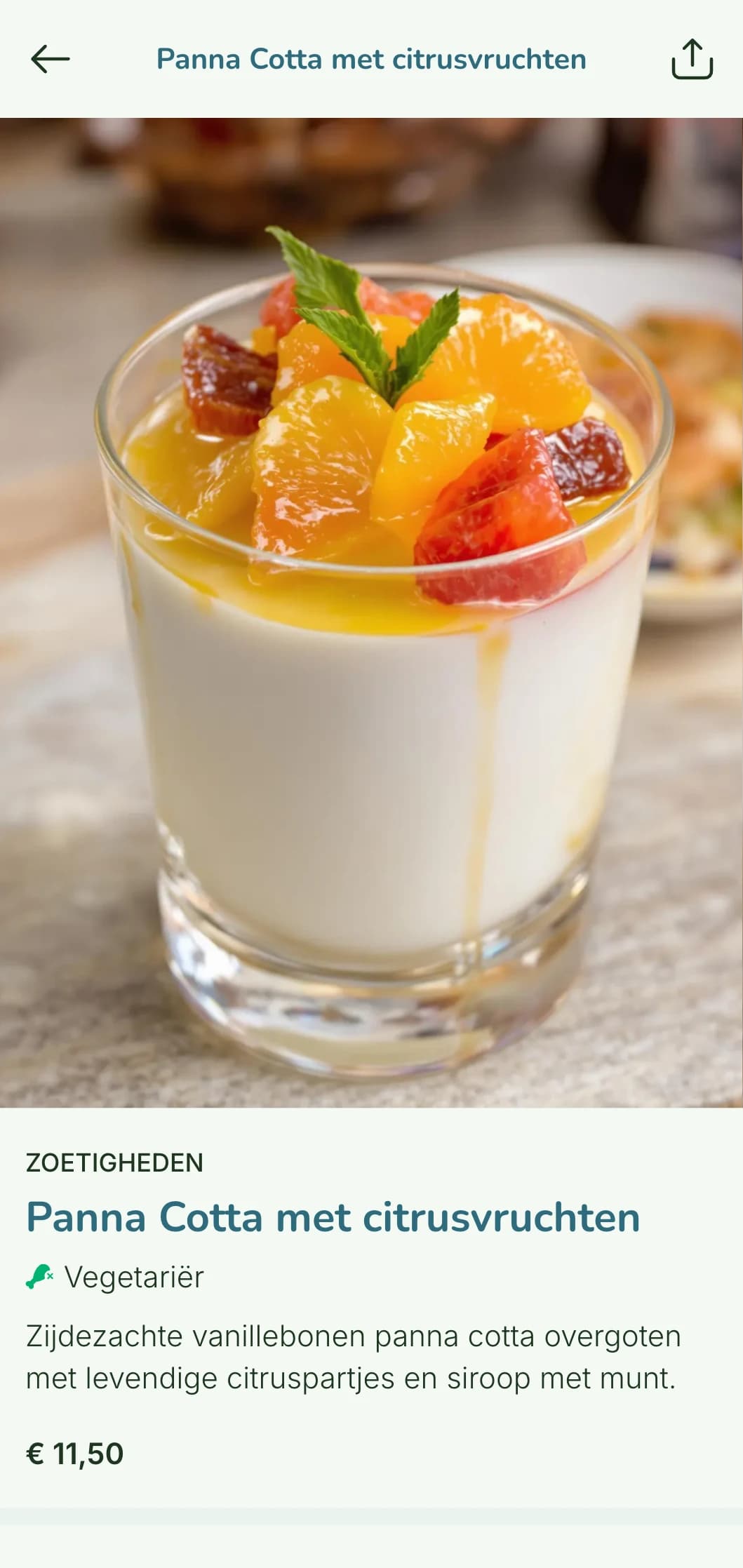 Helder, citrusgeïnspireerd lunchmenu-ontwerp met verfrissende kleuren en levendige accenten, perfect voor zonnige cafés en op vers eten gerichte restaurants.