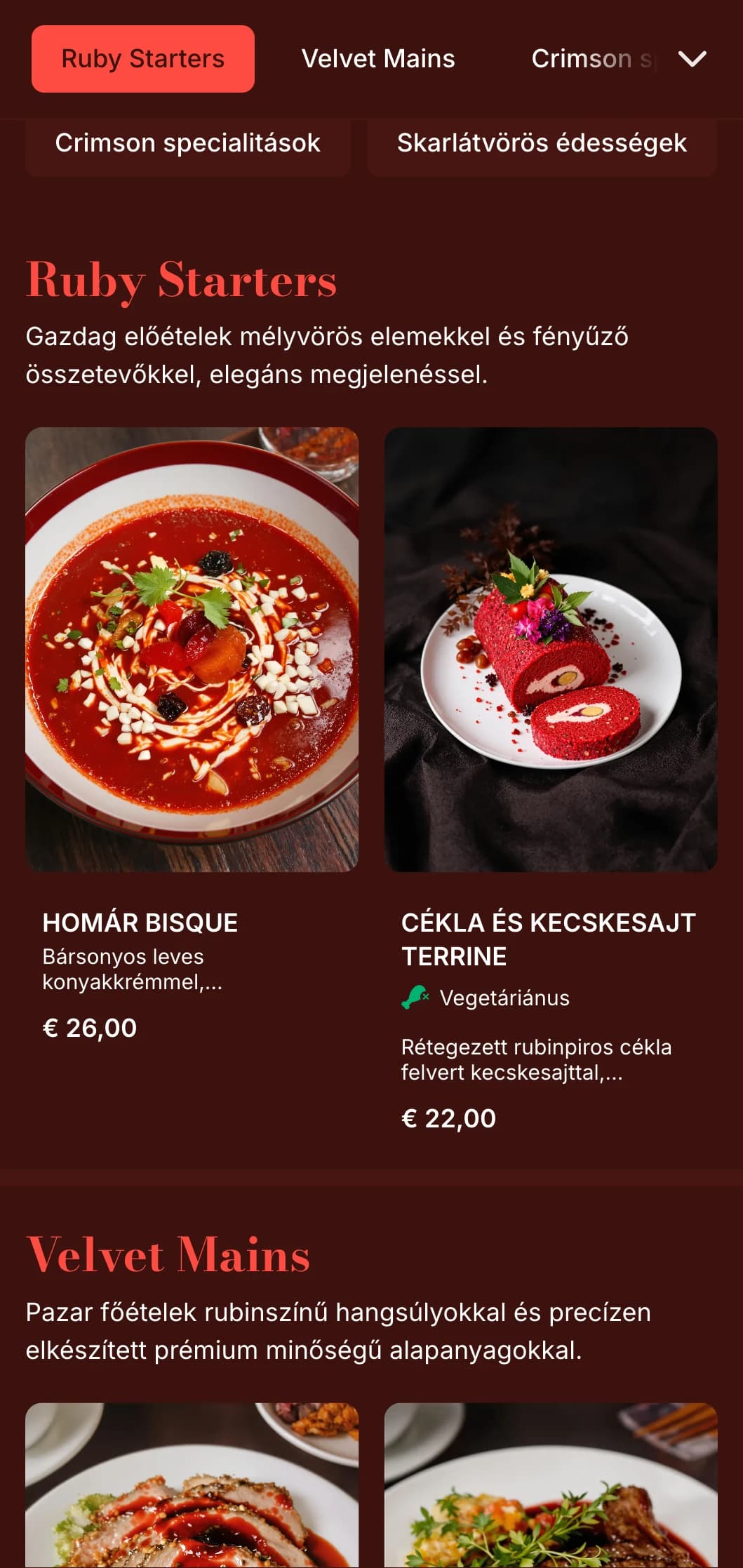 Gazdag, rubinvörös vacsora menü plüss textúrákkal és drámai elemekkel, romantikus étkezési helyszínekre tervezve.