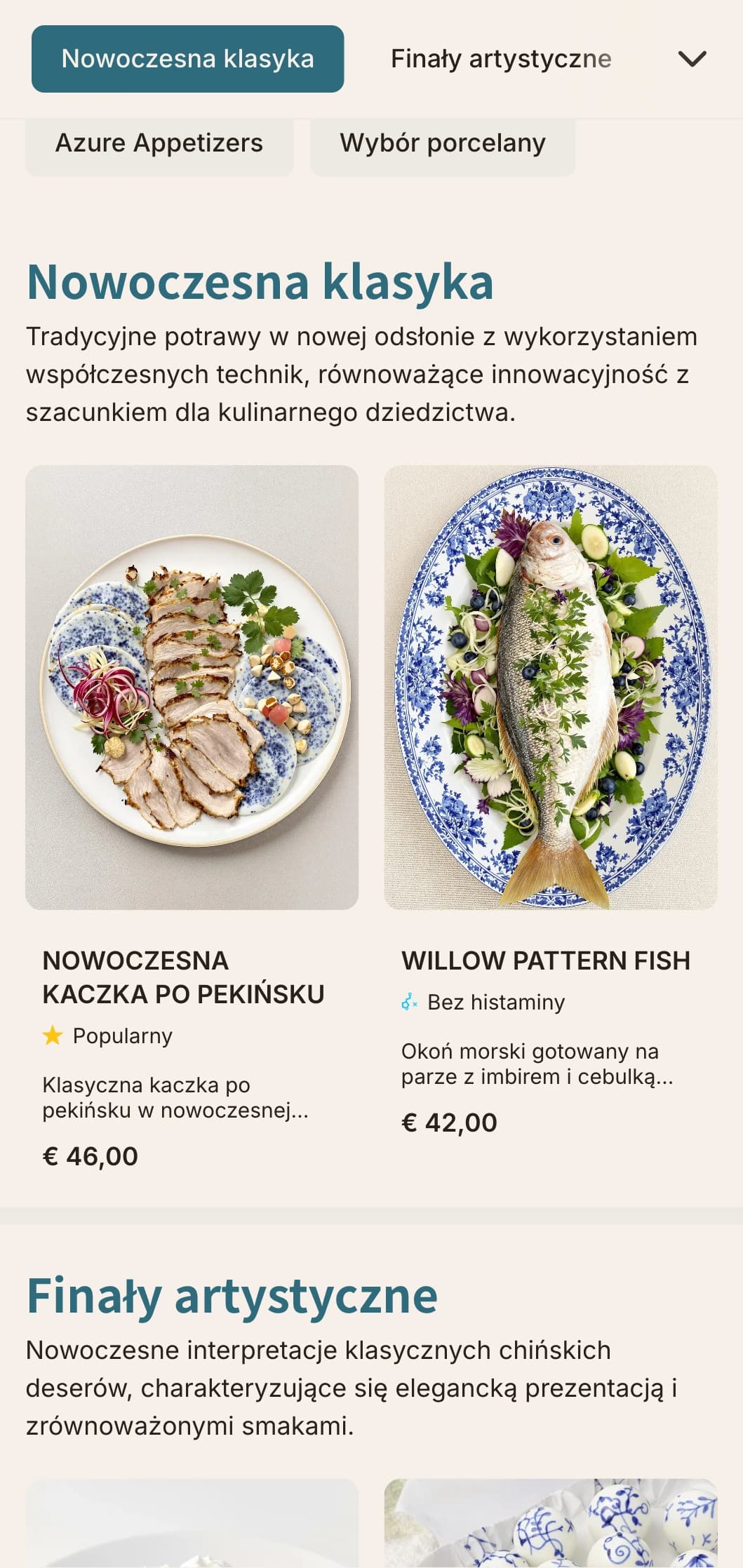 Współczesne chińskie menu inspirowane niebiesko-białą porcelaną, z czystymi liniami i nowoczesnymi interpretacjami tradycyjnych wzorów.
