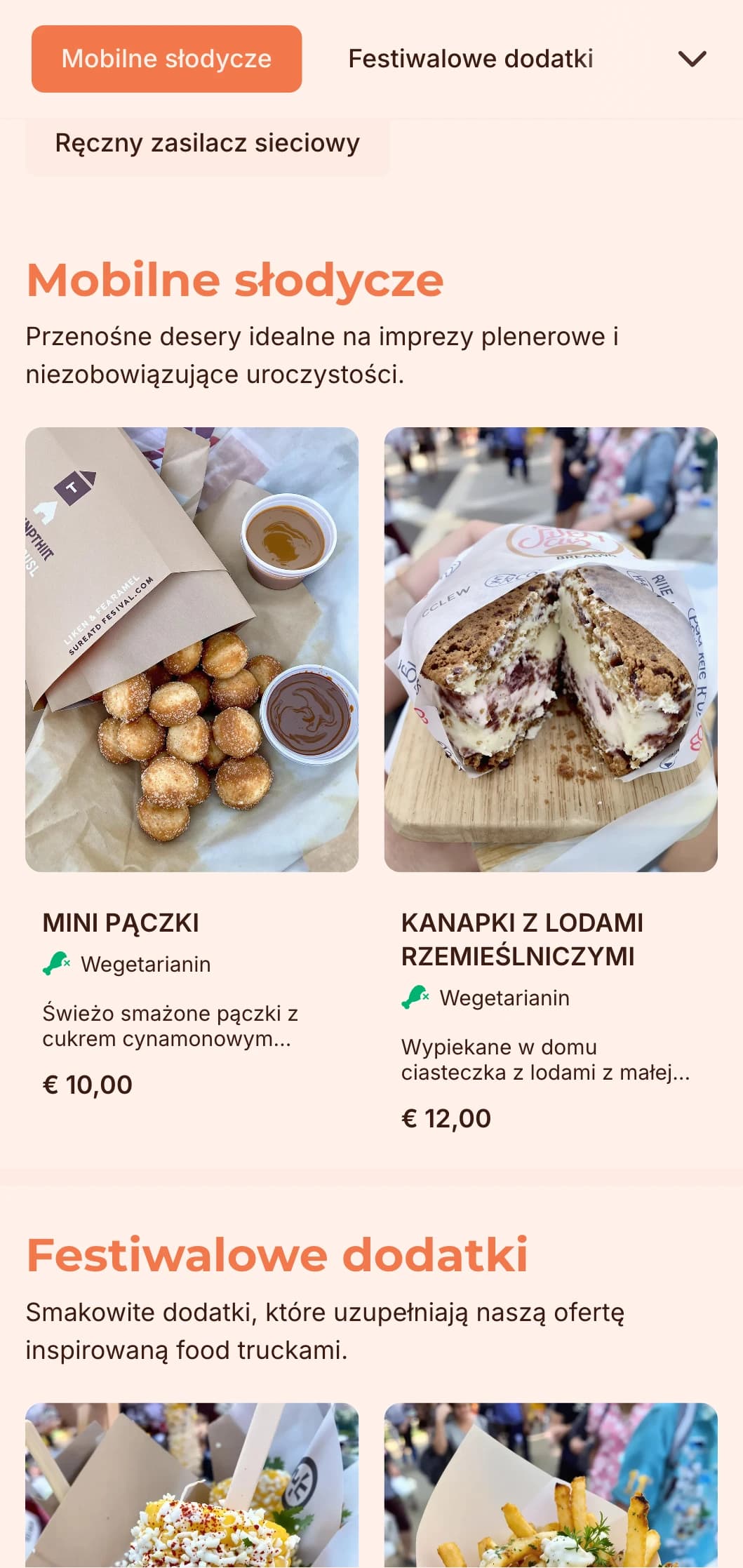 Zabawny, przystępny catering inspirowany kuchnią food trucków, oferujący podręczne przysmaki i swobodną prezentację na imprezy plenerowe i festiwale.